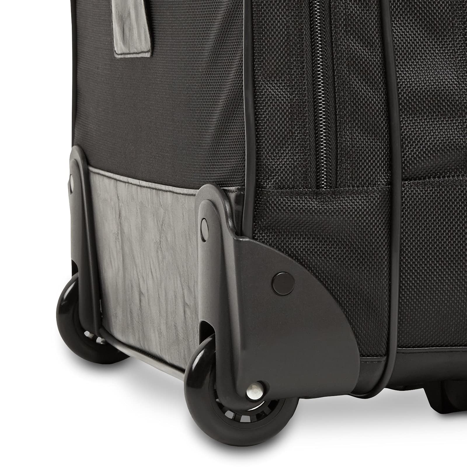 Amazon Basics Borsa per laptop con ruote