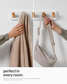 LARHN White Wall-Mounted Coat Rack - 5 Wooden Coat Hooks, 42cm