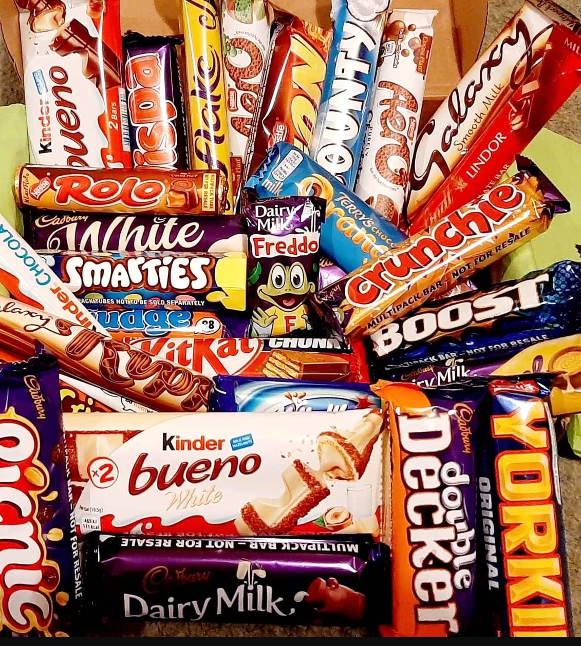 Mega Chocolate Hamper. Cadburys, Nestle, Galaxy, Mars Gift Box 20Pcs