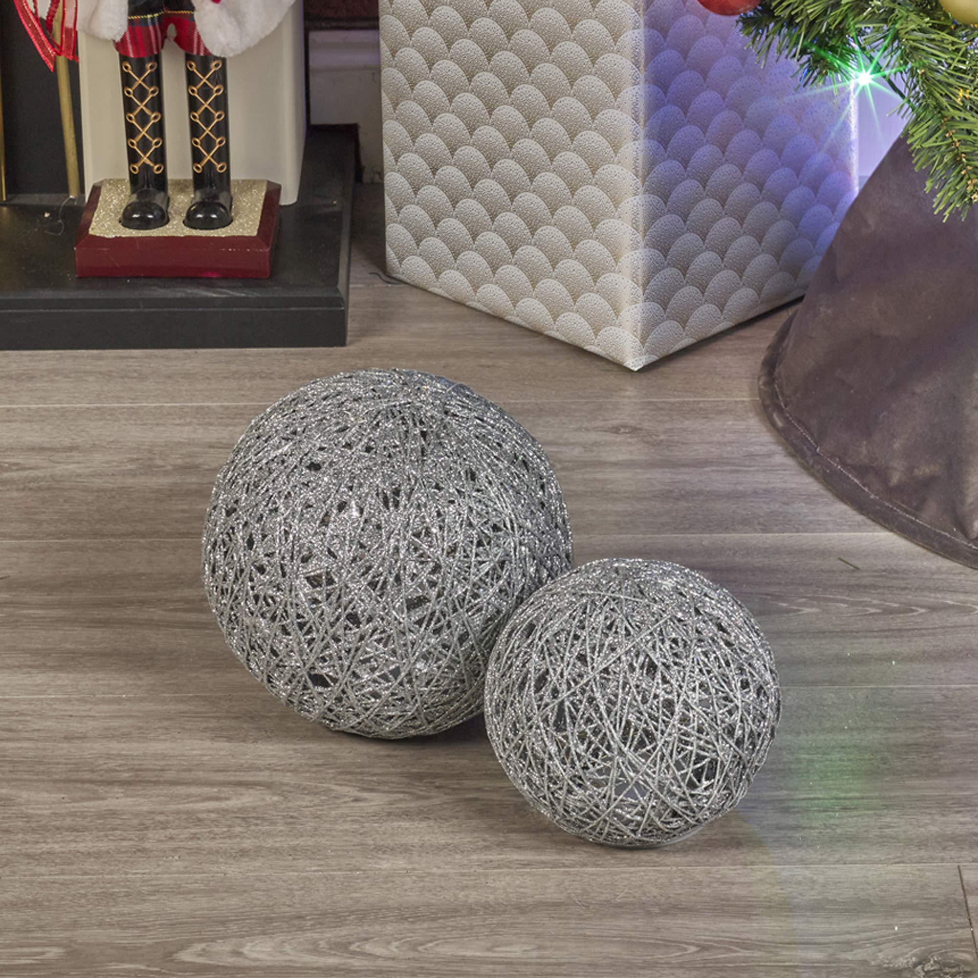 Sphères Noël LED URBNLIVING - Lot De 2, Blanc Chaud, Pailleté, Alimenté Piles