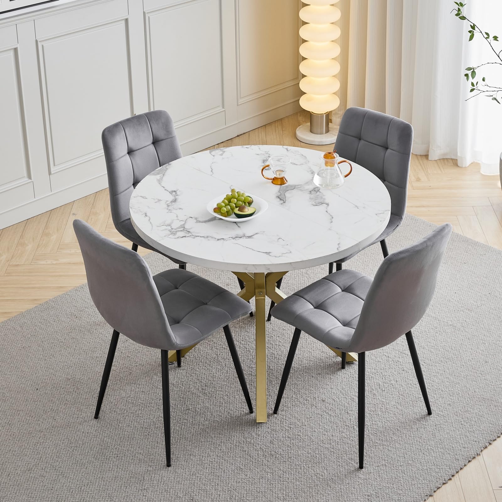 GrandCA HOME Conjunto de Mesa y Sillas de Comedor, 4 Sillas de Comedor de Terciopelo Holandés Gris y una Mesa de Comedor Redonda de 100 cm, Ideal para la Cocina y el Salón (Mármol Blanco 1)