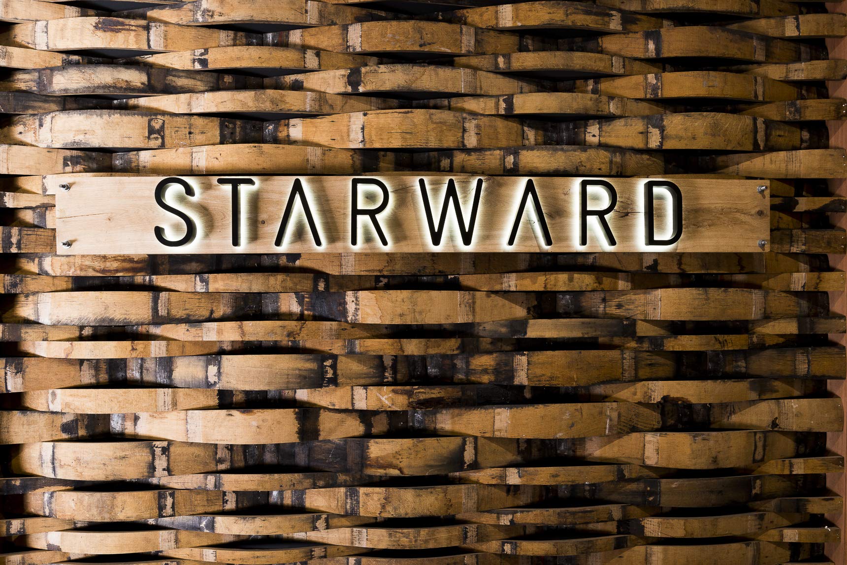 Starward Fortis | Single Malt Australian Whisky | 700ml | 50% Vol. | Aromen von Vanilleschoten | Vollmundiger Geschmack & würziger Nachklang
