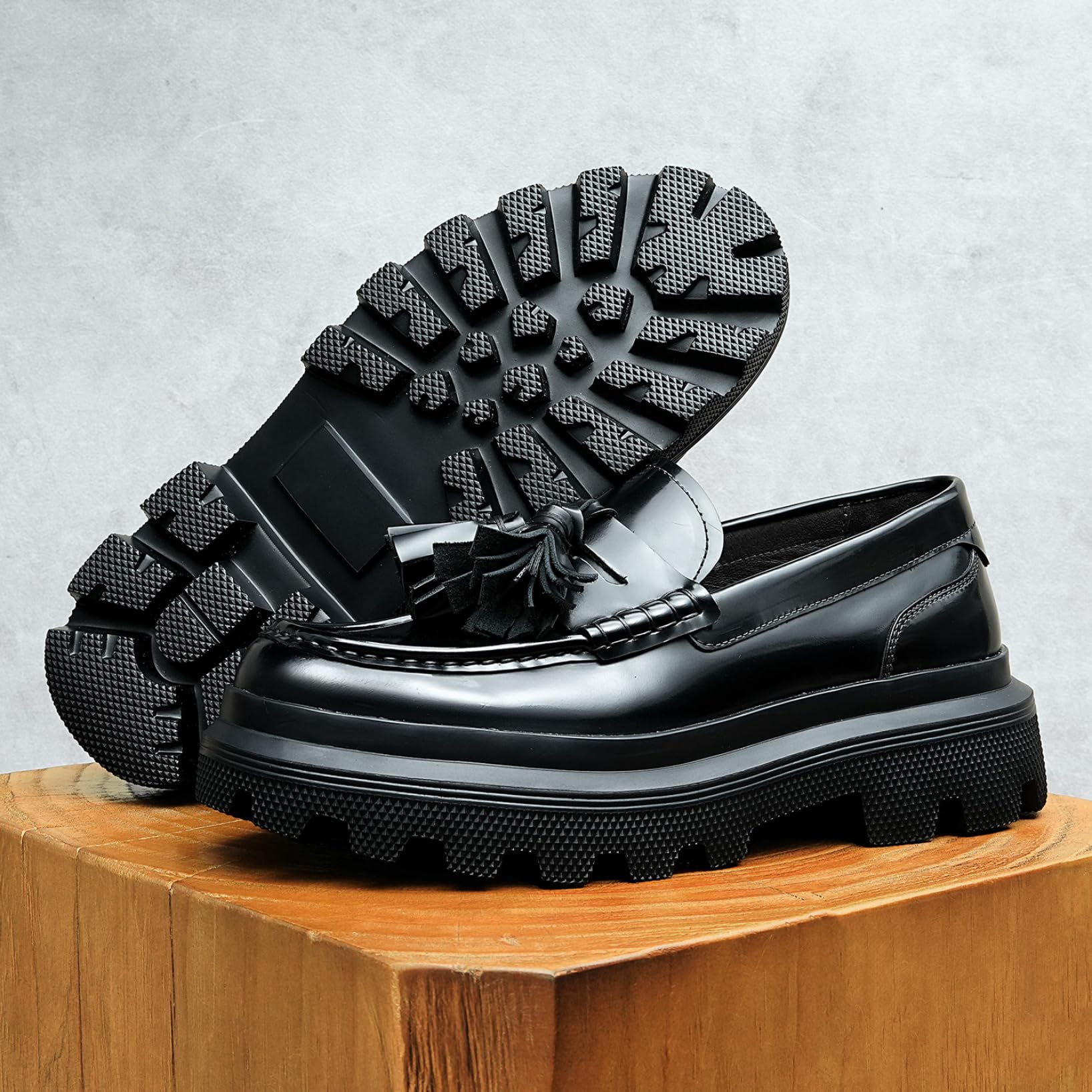 Genérico Mocasines Hombre de Lujo con Borlas Suela Gruesa Zapatos Elegantes Hombre Estilo Diseñador para Negocios Bodas y Eventos Formales