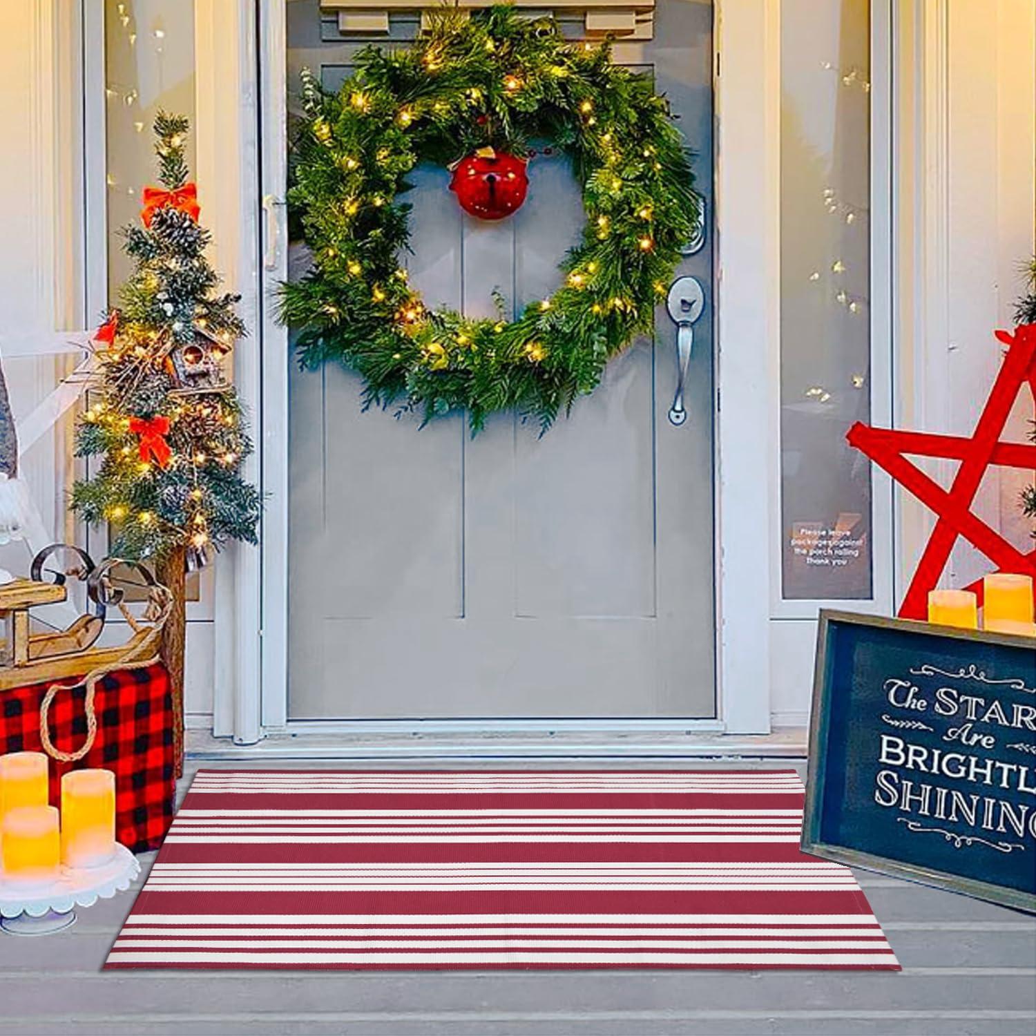 USTIDE Red and White Striped Rug 23.6'' x 35''Cotton Hand-Woven Reversible Outdoor Rug Washable Welcome Mats for Front Porch/Entryway/Laundry/Bathroom