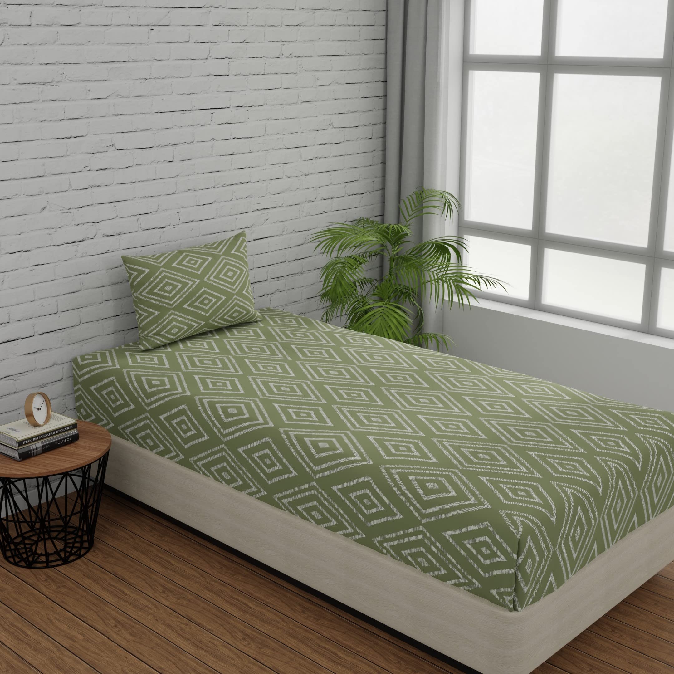 Huesland Cotton Fitted Sheet Set - Sage Green -2