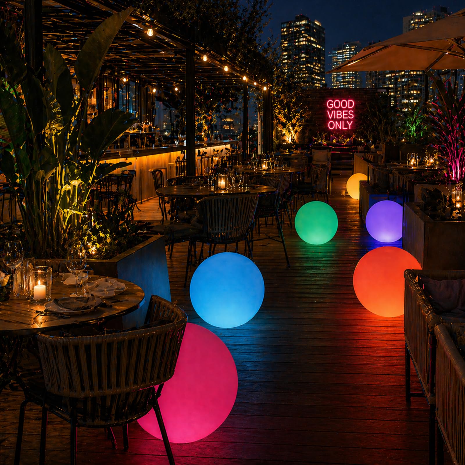 Europalamp Sfera luminosa senza fili galleggiante LED multicolore dimmerabile ∅40cm con telecomando e base a induzione 6 colori dimmerabili