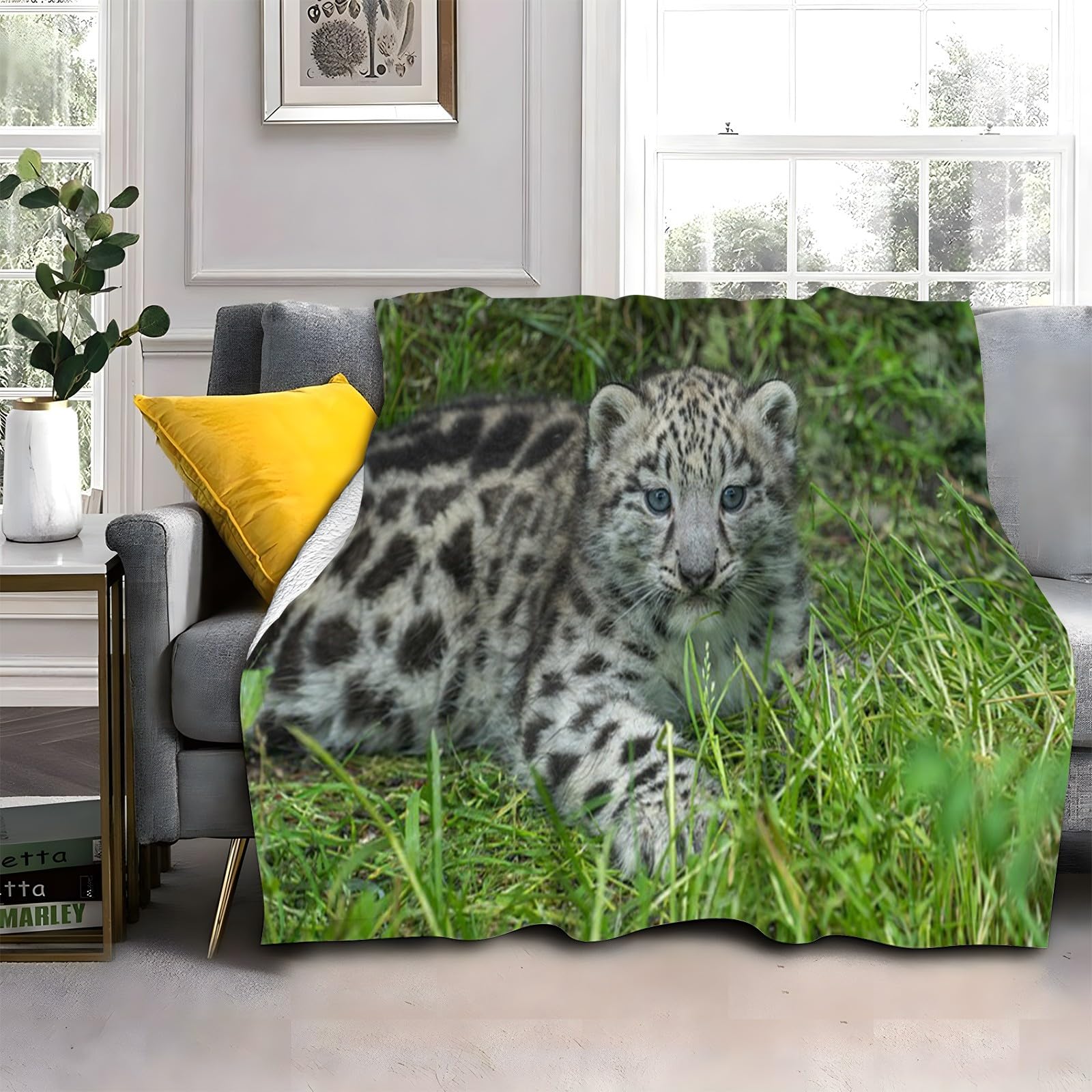 LLSZAHD Grey Leopard Double Size Throws Blanket Animals Comfort Soft Sofa Bed Flannel Blanket 128x152cm, Modern Fashion Design Style Children Adults Bedroom Decor - Travel Blankets 50"x60"