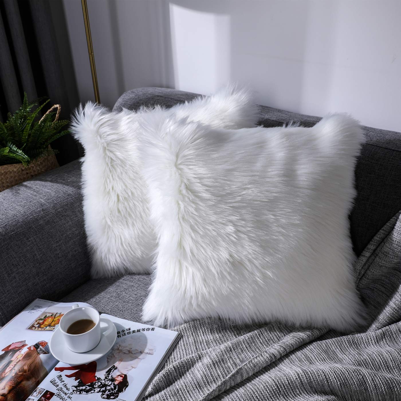 QINGLOU 2Pcs De Luxe décoratif à la Maison Super Doux Cas de Couverture de Coussin de Couverture d'oreiller de Fausse Fourrure de Peluche pour Le Salon, Chambre à Coucher, canapé (Rose, 45X45CM
