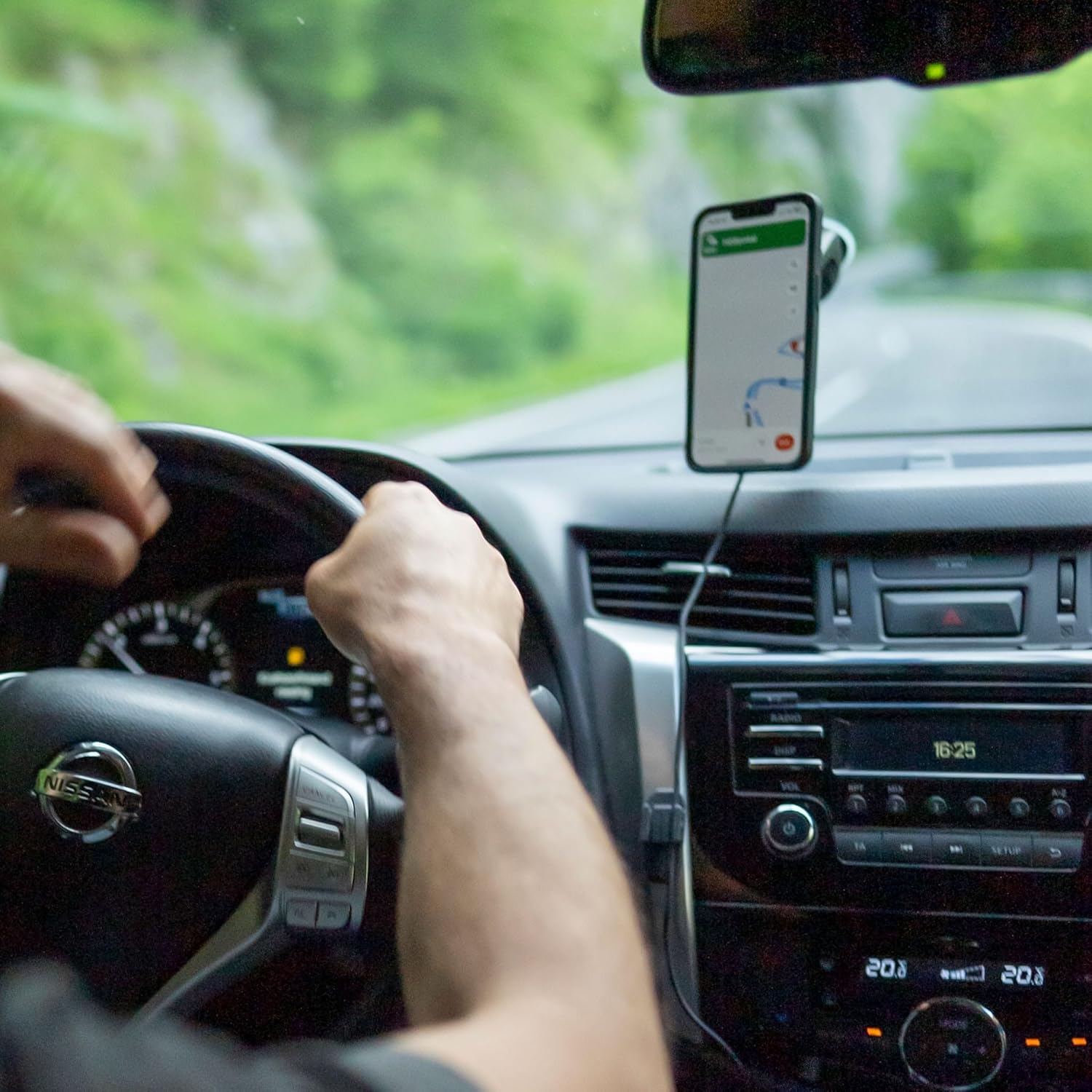 SP CONNECT Suction Mount - Smartphone Mounting for Car Windshield Compatible Phone Case