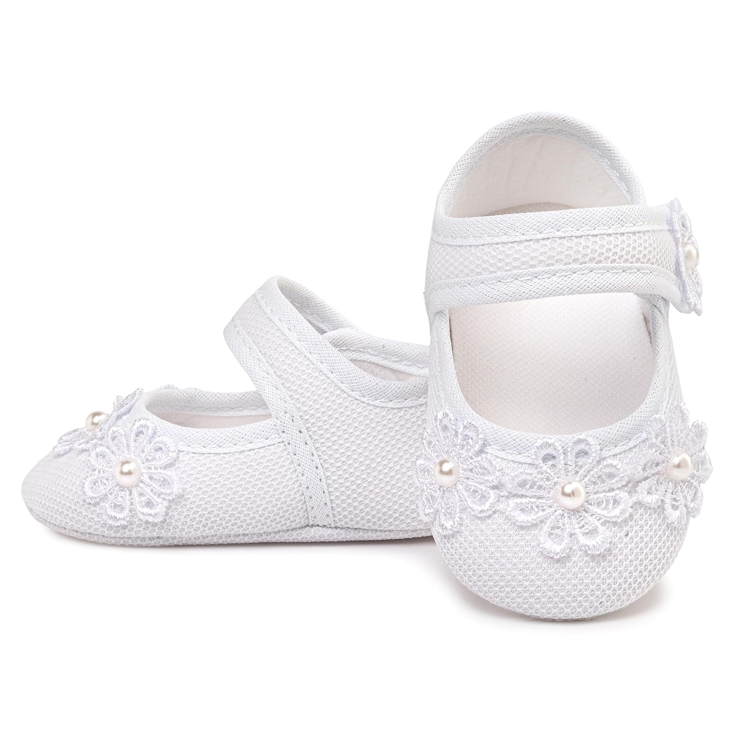 Sapatinho de Bebê em Malha Branco com Renda e Pérolas, Recém Nascida, Calçado para Batizado