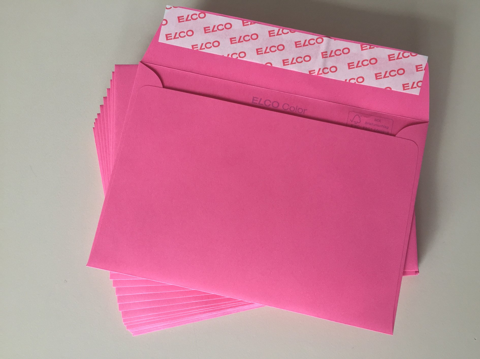 Enveloppen - Roze (Magenta) | Verpakkingen Nederland