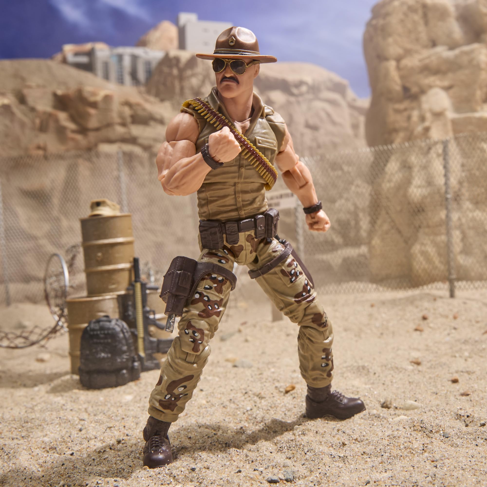 G.I. Joe Classified Series #173, SGT Slaughter & Felix Mercer Stratton, 2 Sammelfiguren mit 15,2 cm großen Actionfiguren mit 26 Zubehörteilen