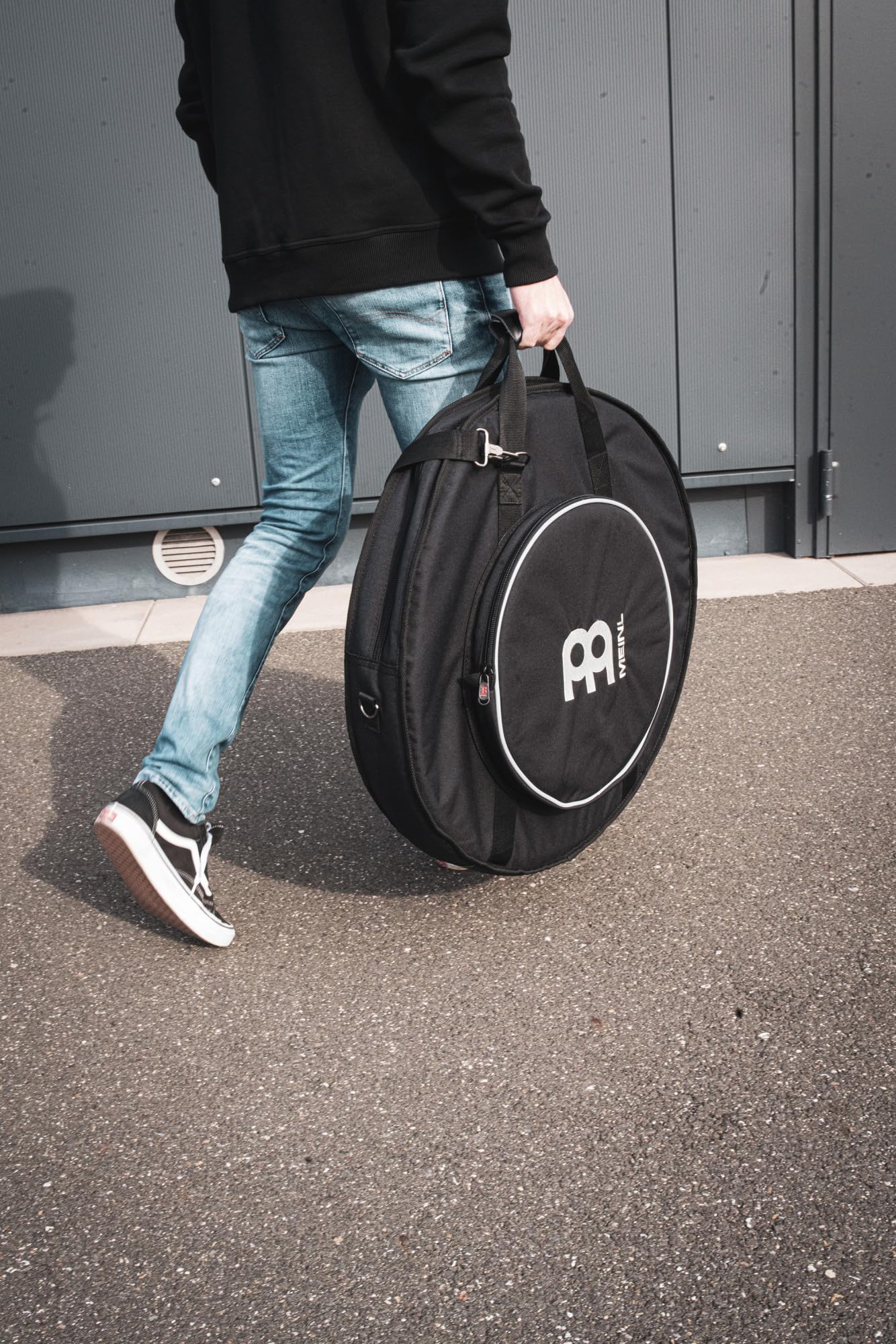 Meinl Cymbals 24 pollici Borsa Piatti Pro con Compartimento Hi-Hat, (60,96cm) per Batteria – Tessuto Resistente, Tracolle, Resistente Maniglia di Trasporto (MCB24)