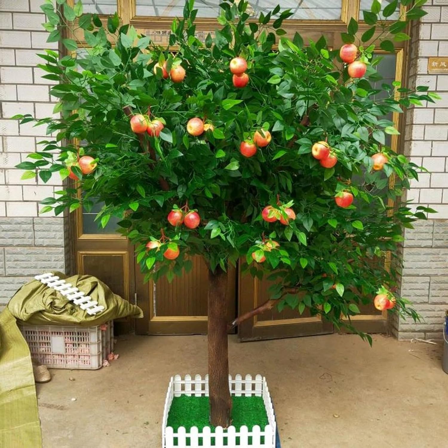 Decorative Faux Fruit Plant - Artificial Indoor Bonsai with Lifelike Apples,Ideal Shelf Decor for Bedroom, No Sunlight,Zero Care,Dust-Resistant Leaves(3.5mx3m)