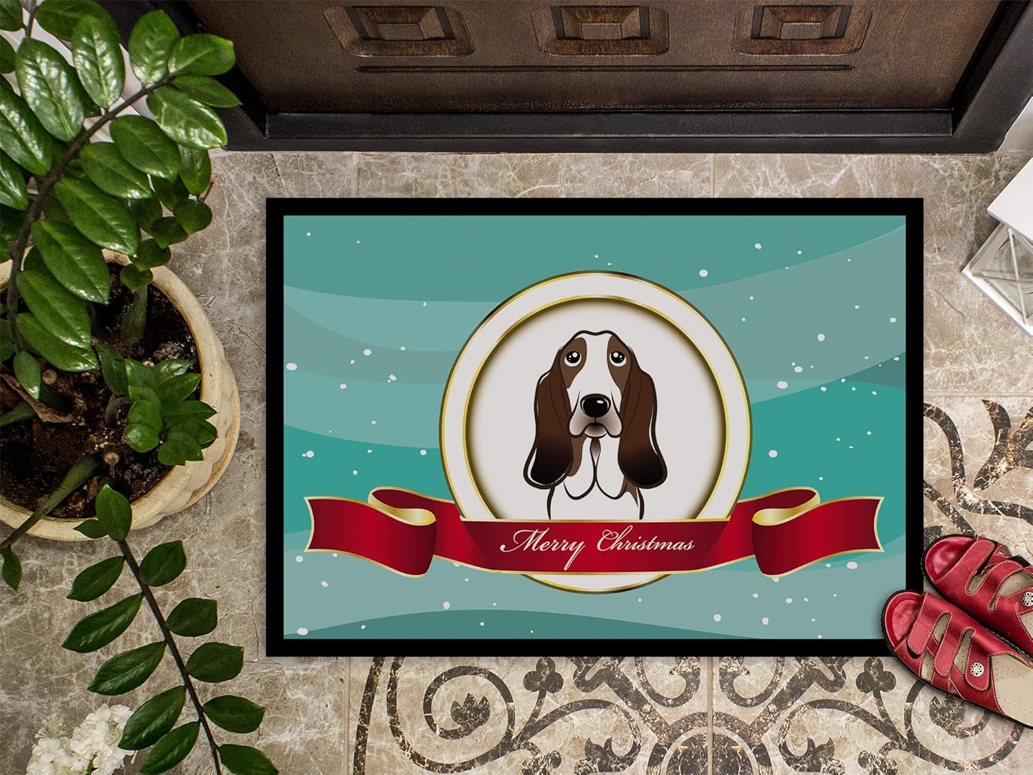 Caroline's Treasures BB1553MAT Basset Hound Merry Christmas Doormat 18x27 Front Door Mat Indoor Outdoor Rugs for Entryway, Non Slip Washable Low Pile, 18H X 27W