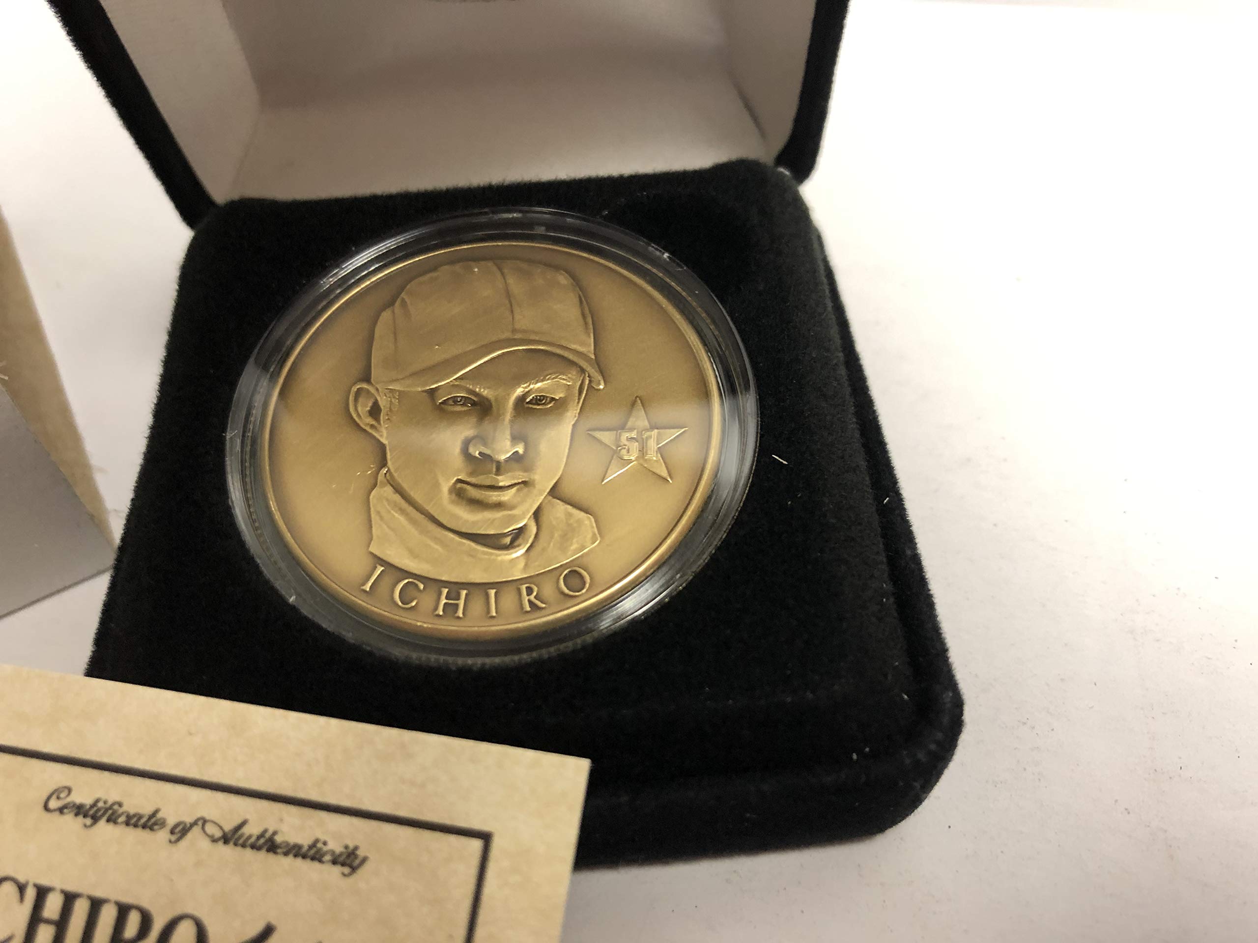 Amazon.com: Ichiro Suzuki Solid Bronze Medallion Limited Edition