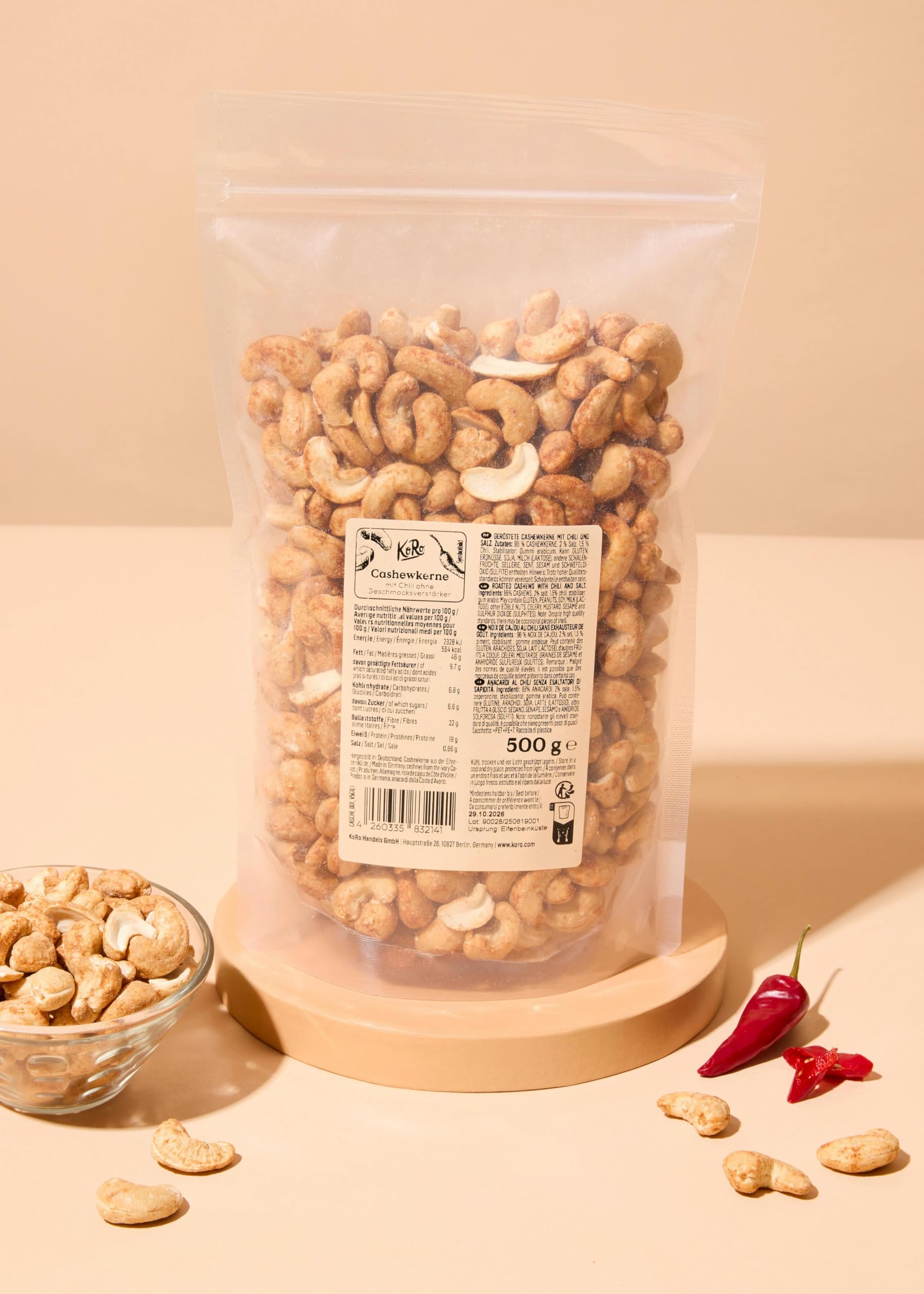 KoRo - Anacardi con peperoncino 500 g - Snack piccante a base di anacardi e polvere di peperoncino