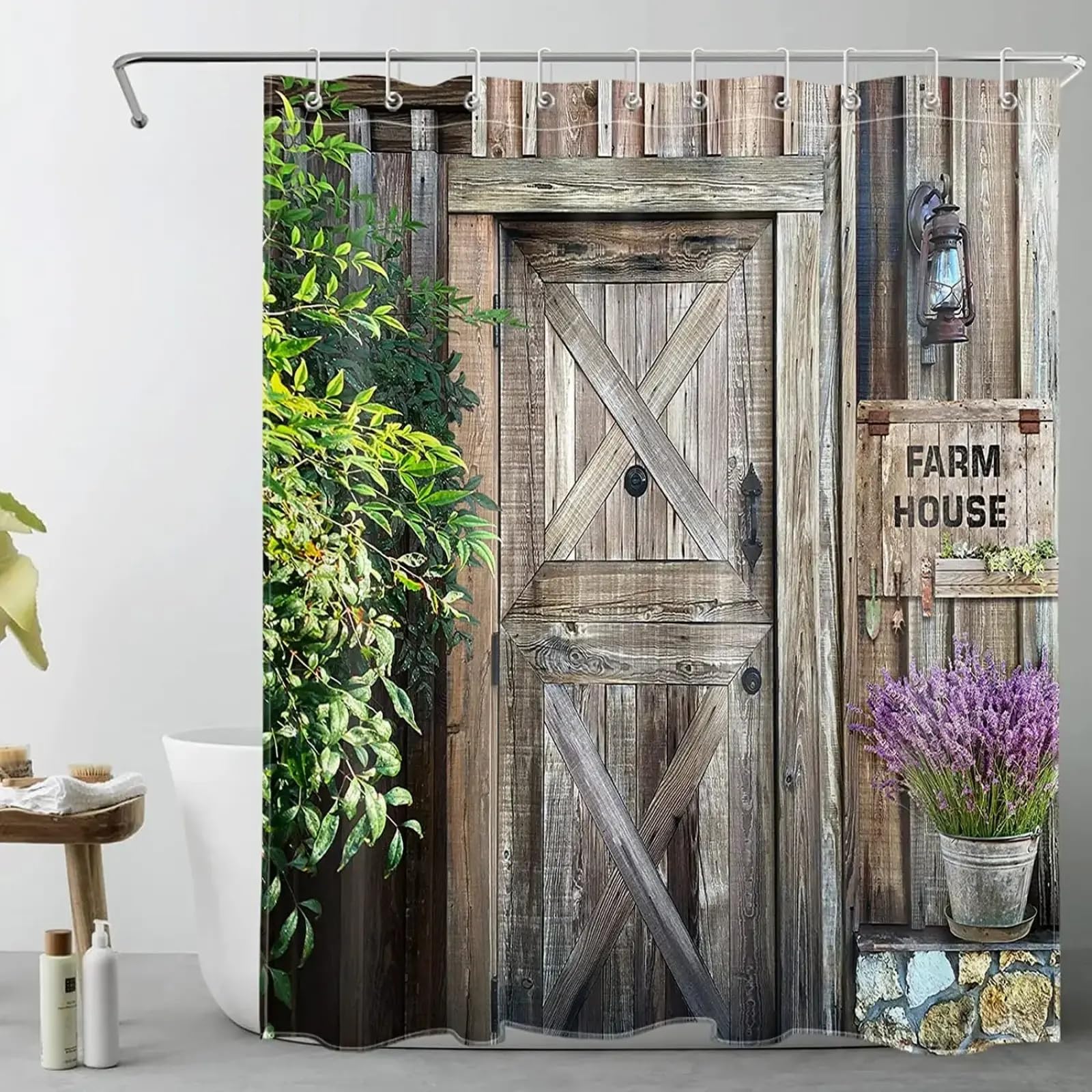 Rideau de douche style grange vintage pour une salle de bain champêtre chic au quotidien
