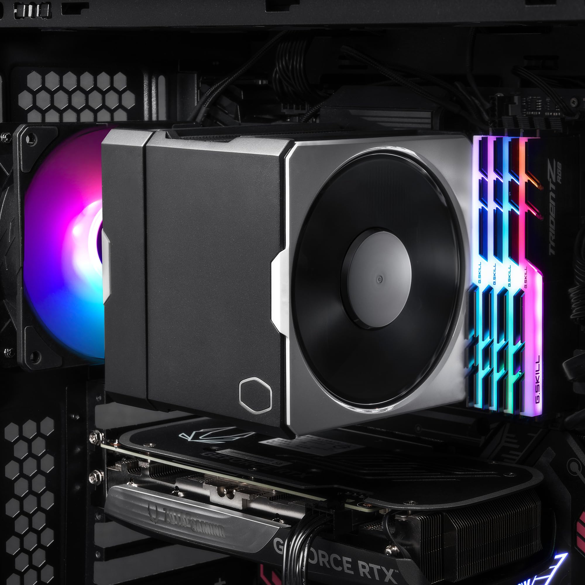 Cooler Master Hyper 612 Apex CPU Dissipatore Aria - 6 Tubi Calore Conduttivi (TDP 260W), Doppie Ventole Mobius 120P 120mm, Dissipatore Calore Compatto, Zero Interferenze RAM - Compatibile AMD e Intel