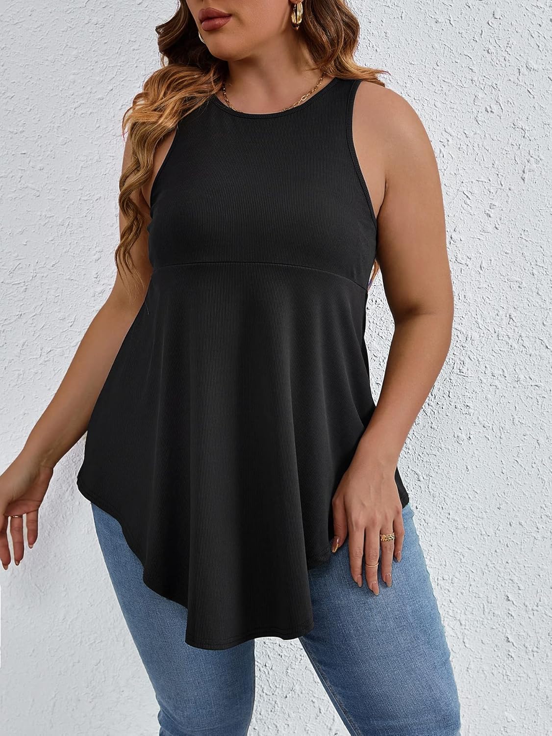 SweatyRocks Women' Loose Sleeveless Solid Color Casual Plain Tank Tops Plus Size Curved Hem Workout Summer Tee Tops - Image 5