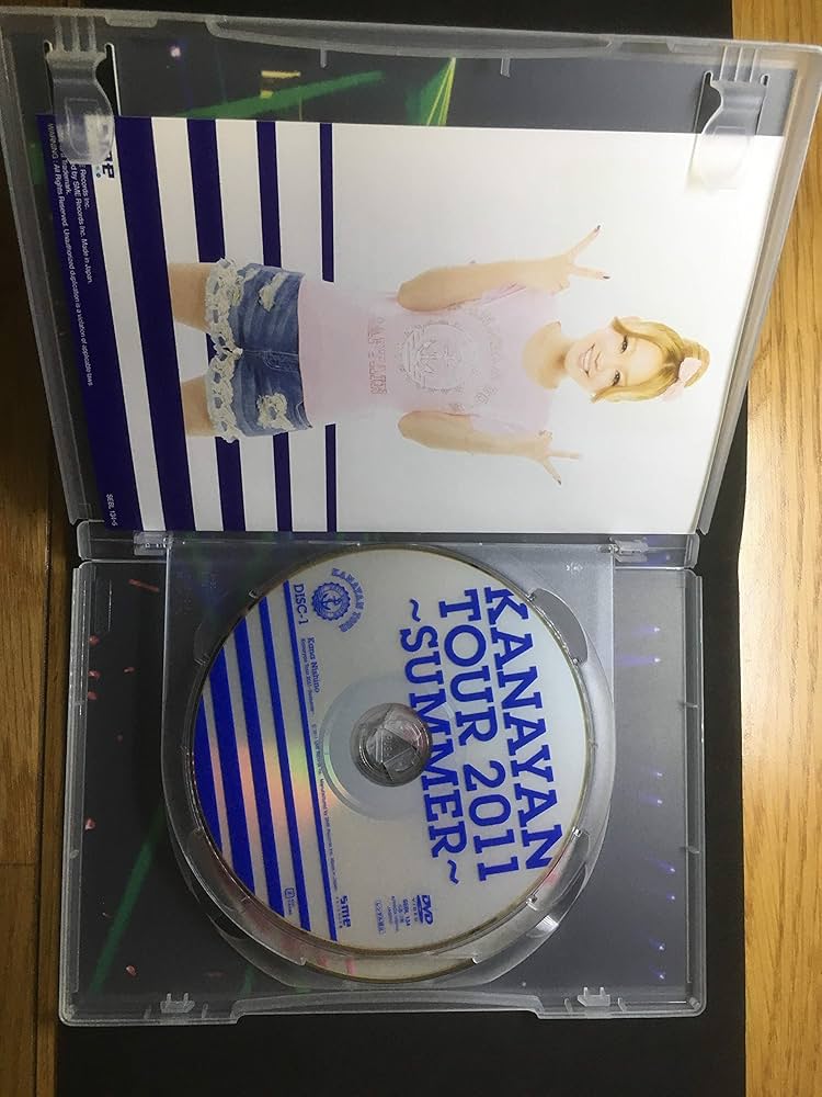 (未使用･未開封品)　Kanayan Tour 2011~Summer~ [Blu-ray] 7z28pnb 81U+pKxD0aL._UF350,350_QL50_.jpg