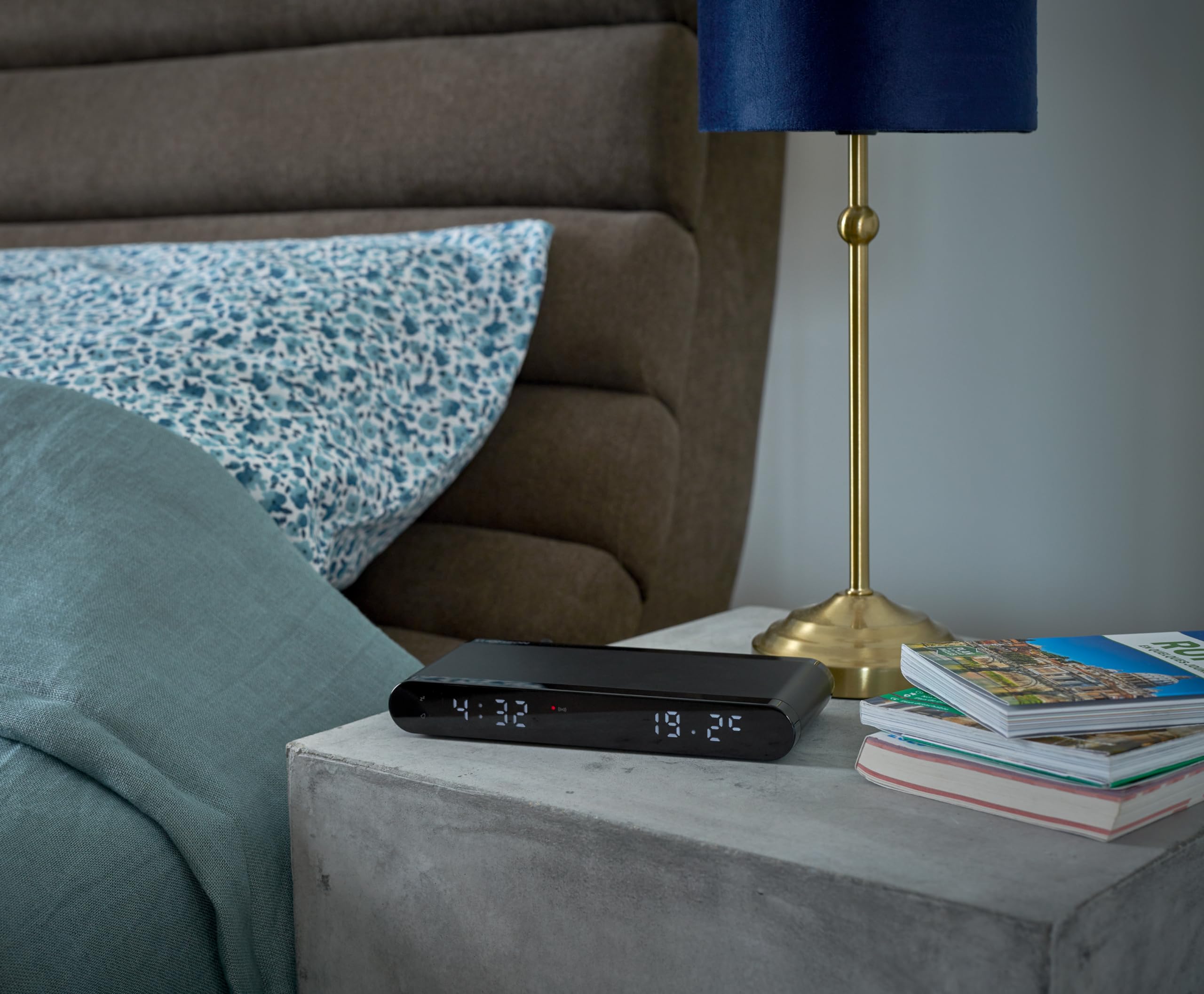 THOMSON Réveil avec Station de Charge sans Fil + Affichage de la température + Charge USB CT550I