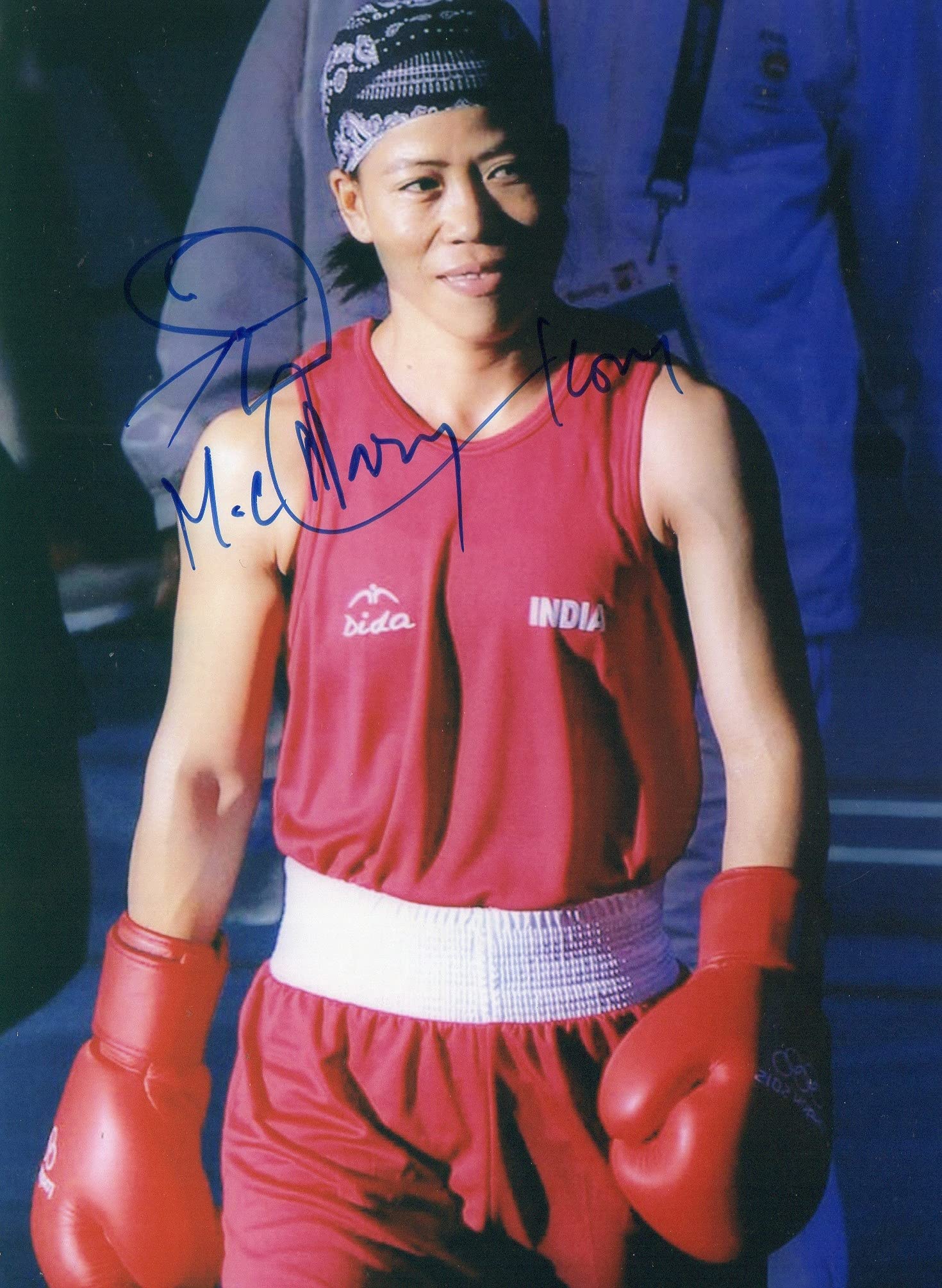 Original Autographed Photo of Indian Boxer MC Mary Kom-image-34