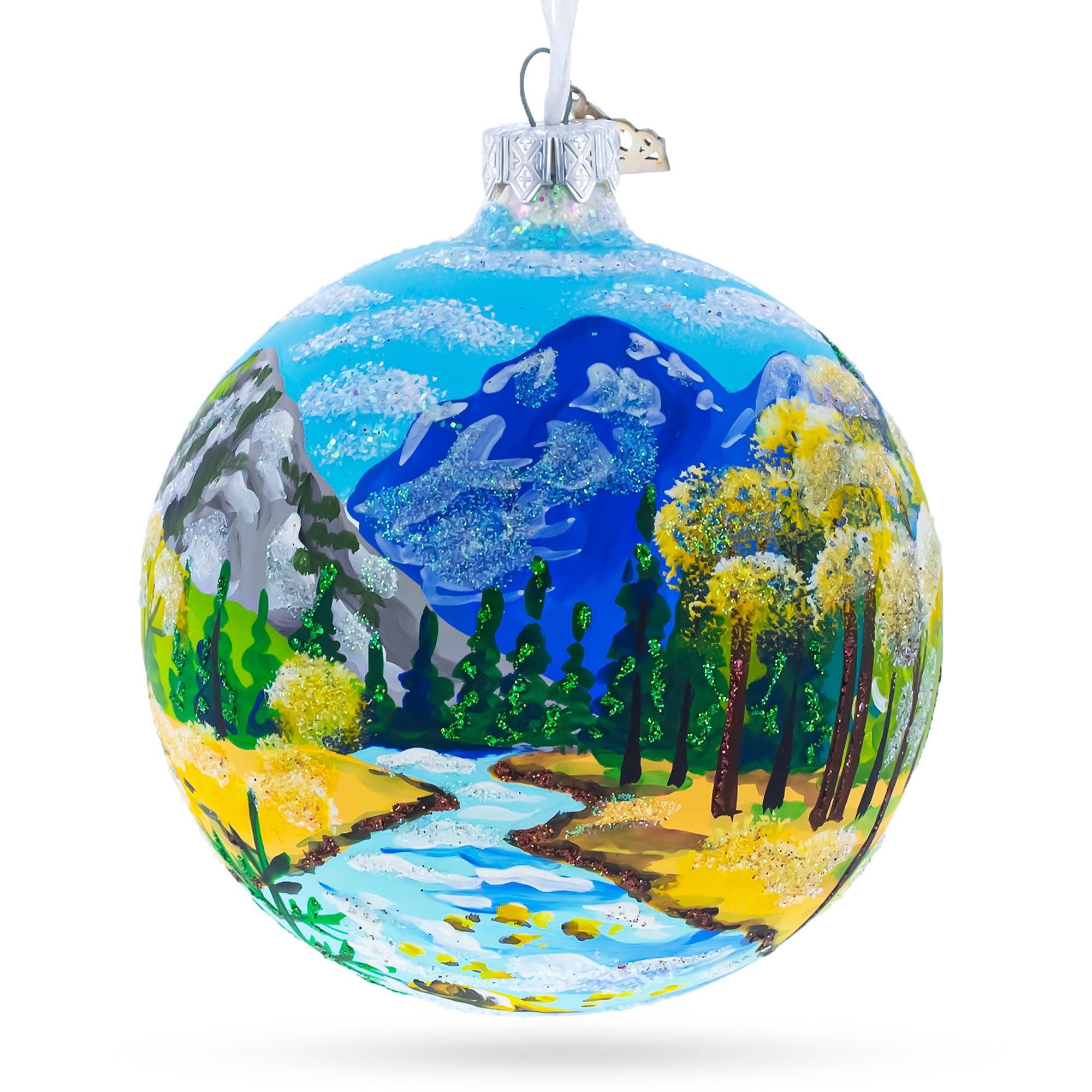 Peinture de montagne sur boule de Noël en verre transparent pour suspension sapin