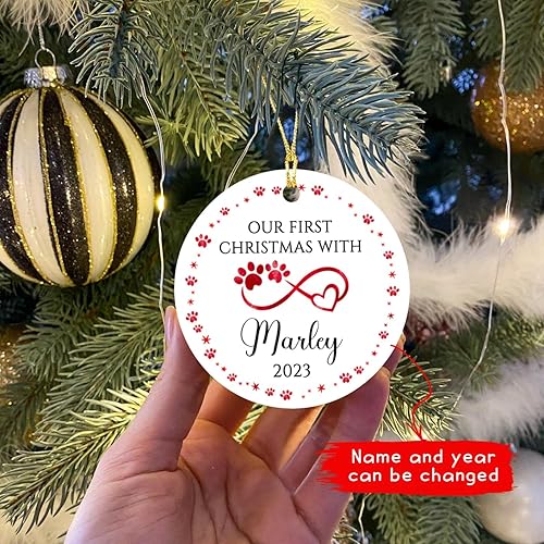 Miniatura 4 de Adornos de nuestra primera Navidad con huellas de patas, adorno personalizado con nombre de Puppy's My First Christmas 2023, adorno de Navidad de