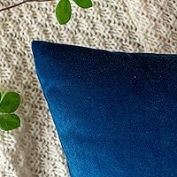 Vista 117 de EMEMA Paquete de 2 fundas de almohada de terciopelo, decorativas, cuadradas, suaves, sólidas, para sofá, dormitorio, silla o automóvil, 18 x 18 Gris