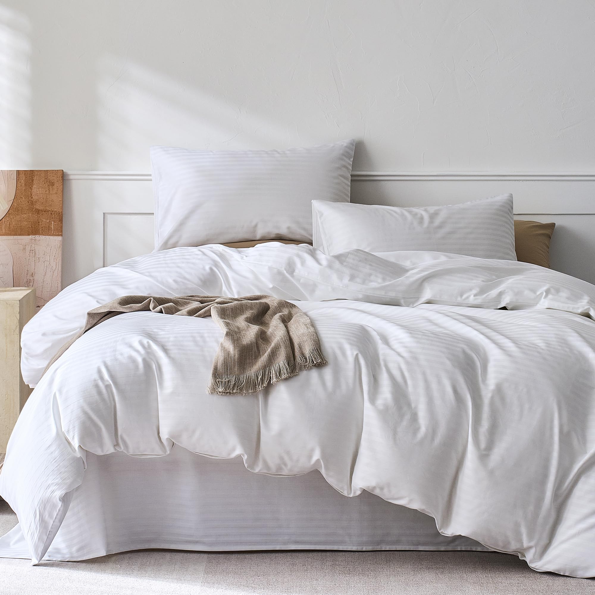 Photo 1 of JELLYMONI Striped Duvet Cover Set - King Size Comforter Cover, Classic Sateen Stripes, 100% Cotton 3 Pcs Bedding with Zipper Closure & 8 Corner Ties for Master or Guest Bedroom