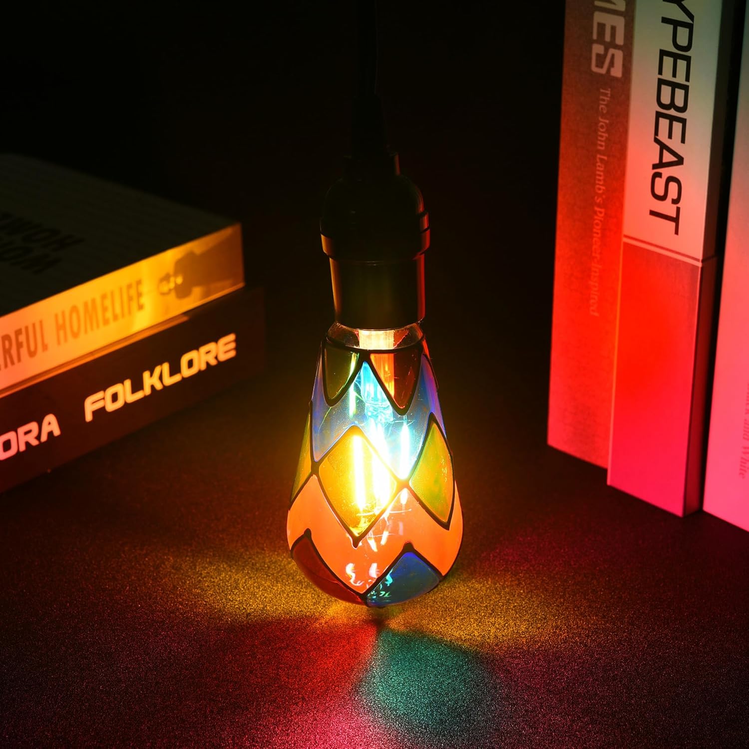 4 Pack Stained Glass Light Bulbs, LED Edison Light Bulb E26 3.5W Replacement Light Bulbs Tiffany Style for Bedroom Living Room Home Christmas Decoration