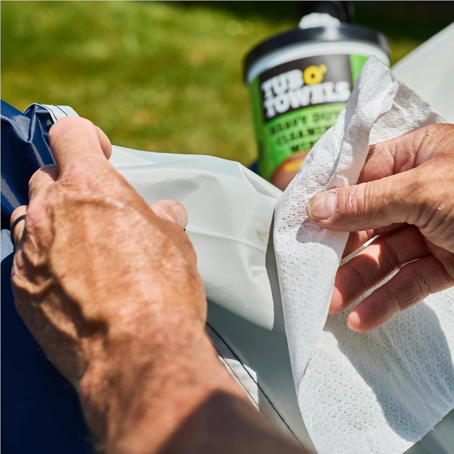 Tub O' Towels Heavy-Duty Multi-Surface Cleaning Wipes Tailgate Edition For Grills, Spills, Tents & More, 10" x 12", 1-Pack Canister
