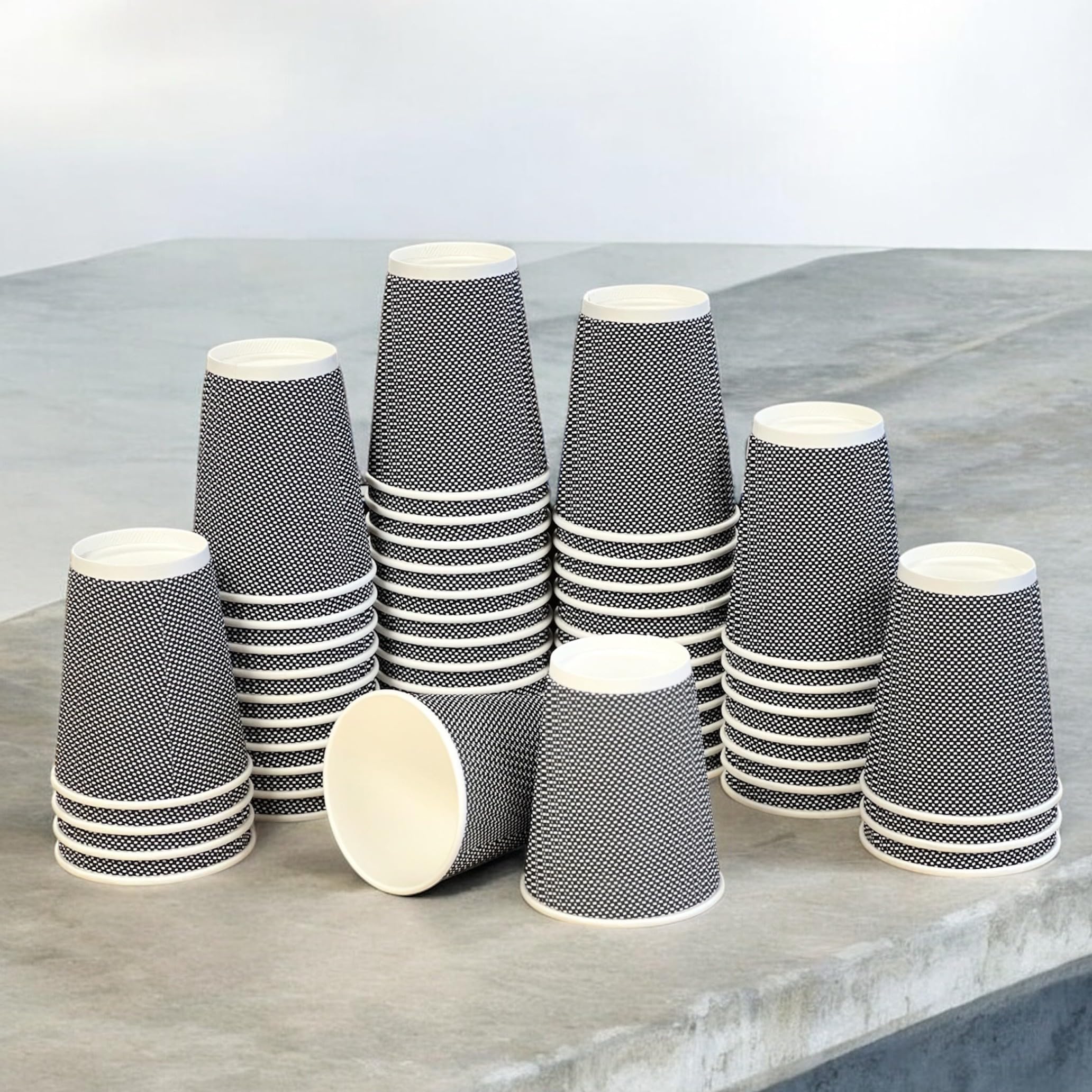 HOT BARGAINS 8oz Disposable Coffee Cups, 230ml Triple Layered Kraft Paper Cups, Black and White Ripple Design, 50 Count