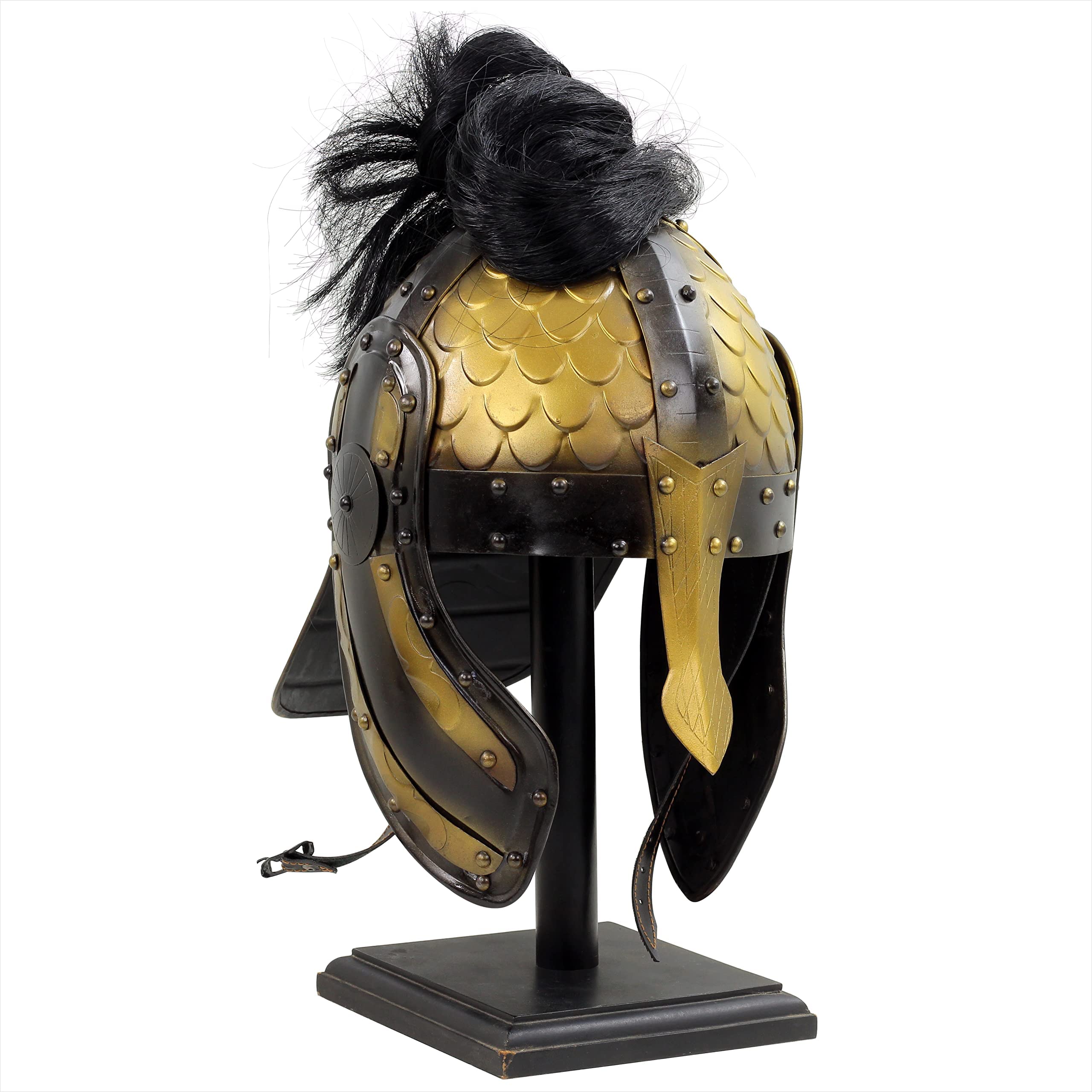 Casco nasal medieval | Superficie en relieve con aletas con acabado negro antiguo y bronce y correas de barbilla. Pelo negro y base de soporte de madera