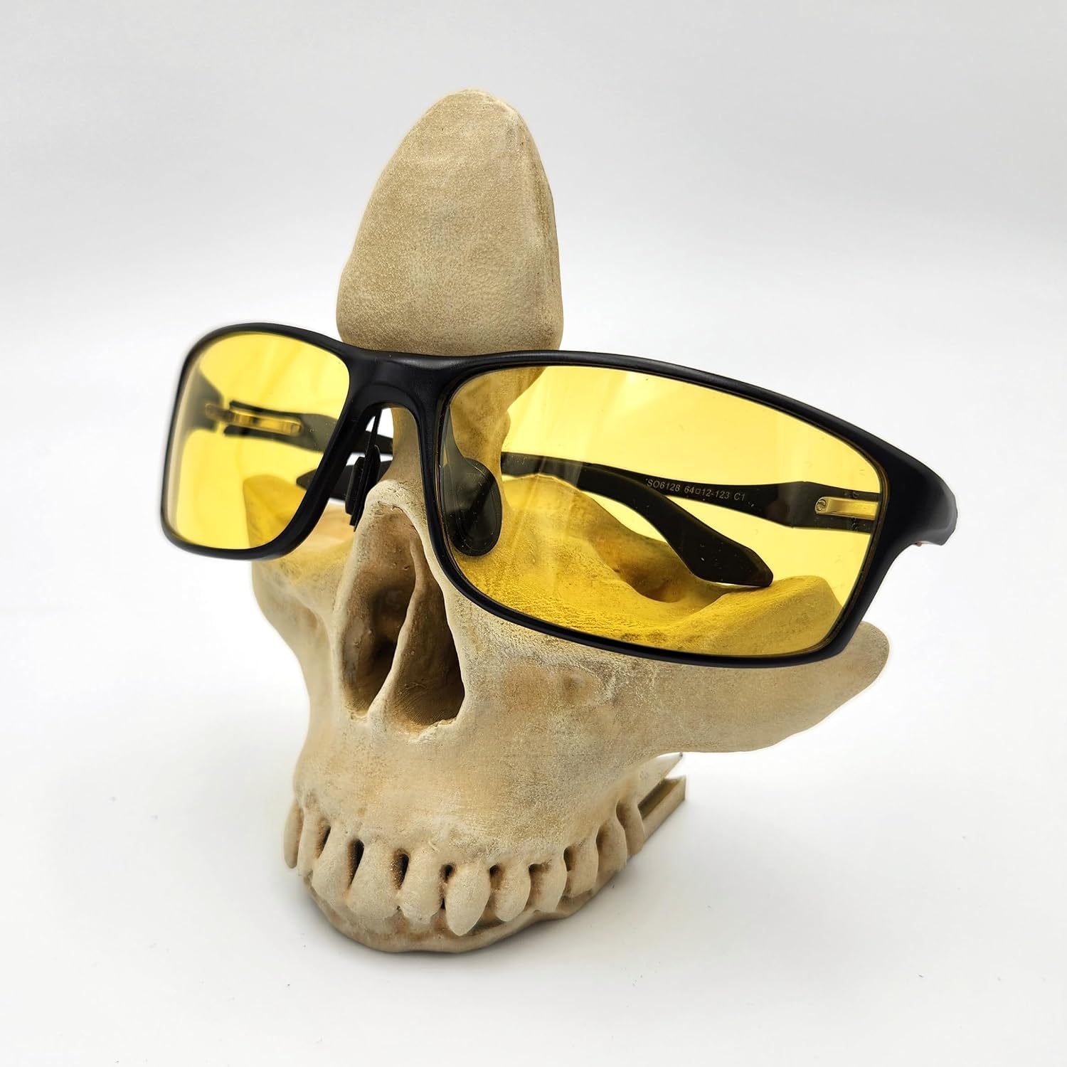 Gothic Skull Glasses Holder white Handmade