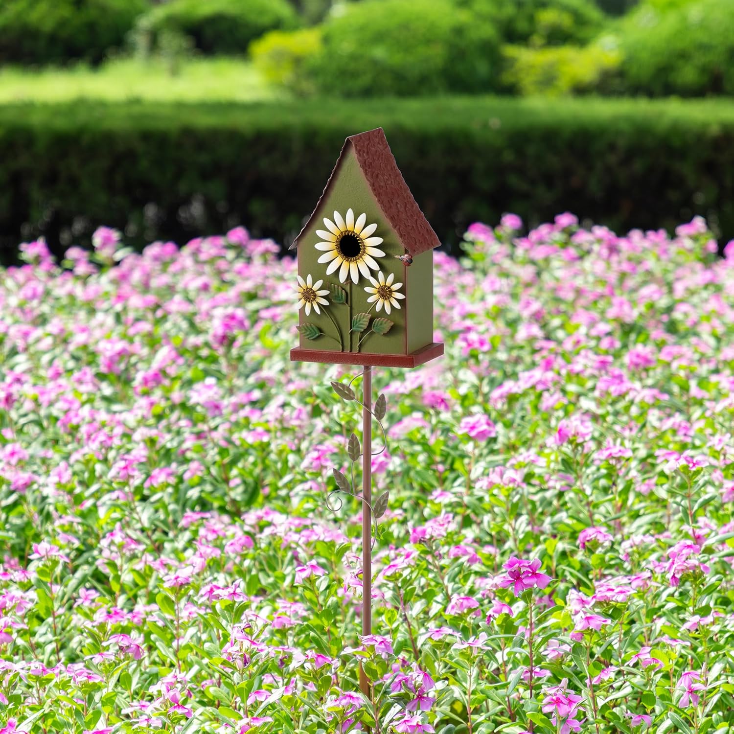 Glitzhome Birdhouses for Outdoors, Bird Houses Stake for Outside, 52.5" H Metal Bird House Decorative Daisy Birdhouse with Stake for Garden Patio Backyard (Green)