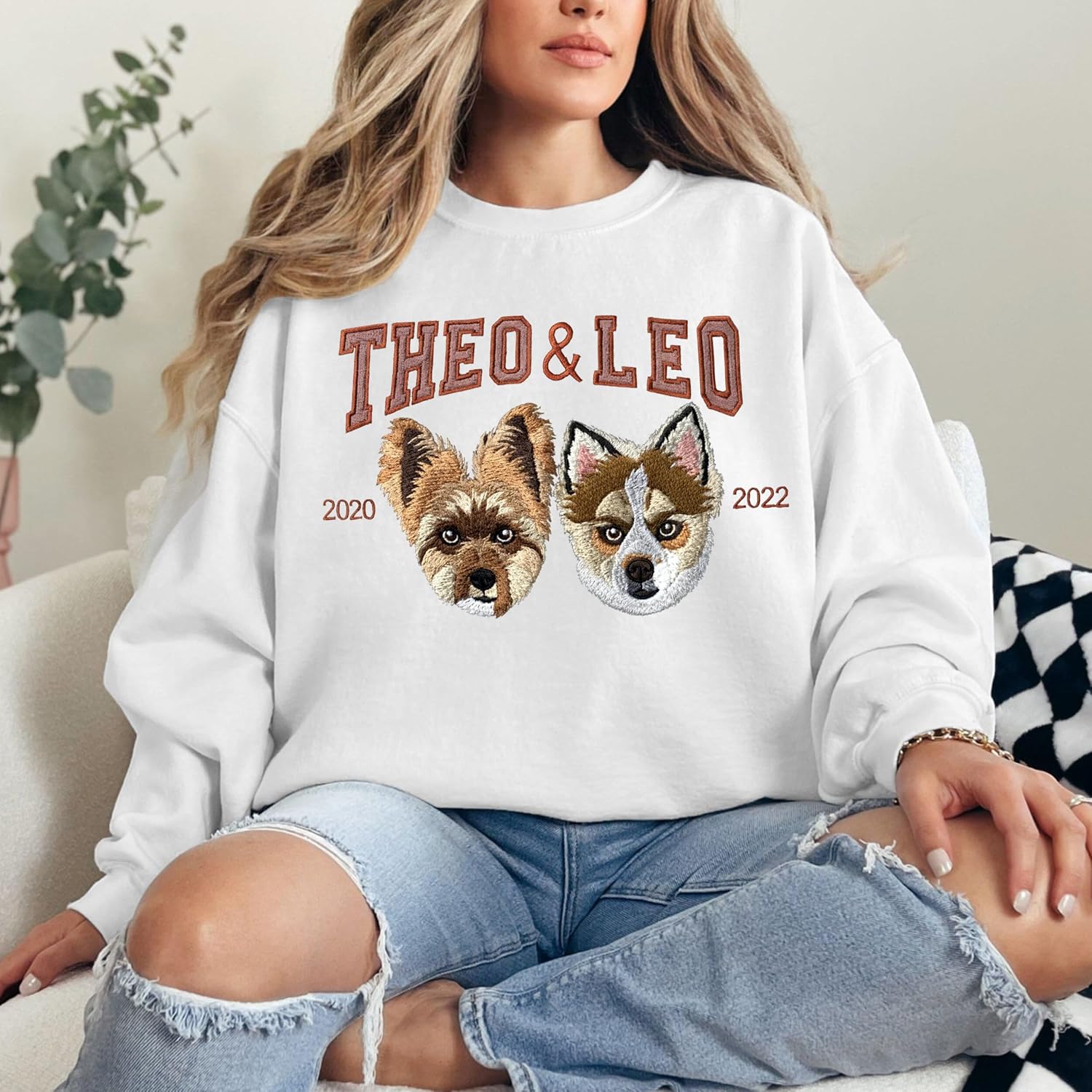 NAZENTI Personalized Dog Mom Sweatshirt, Cat Lovers Gift, Matching Dog and Owner Sweater, Gift Christmas Memorial Birthday - Image 3