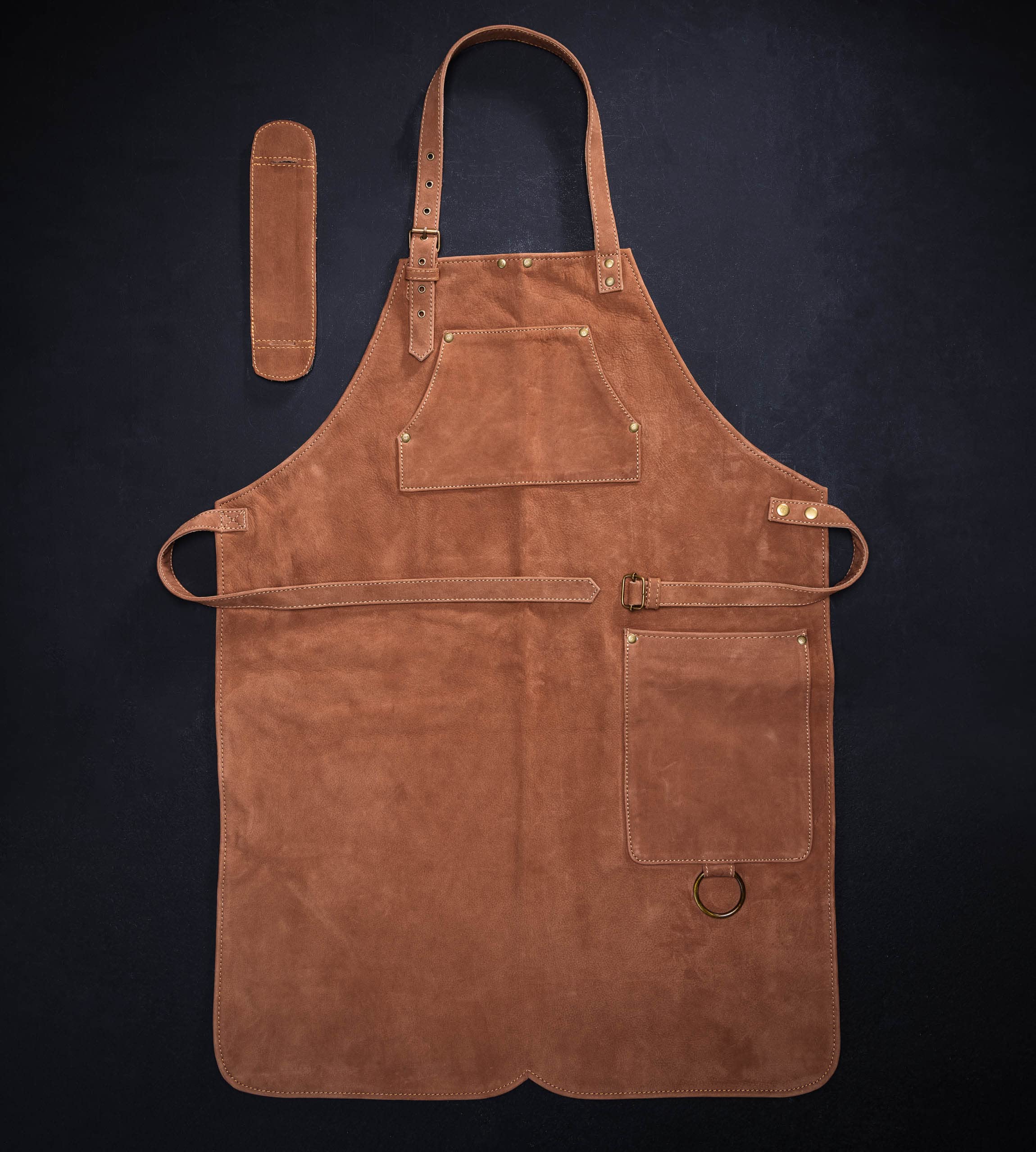 Angus Stoke Premium Lederschürze Henry - Vollleder Grillschürze - one-Cut Vintage Leder Schürze - BBQ & Küche - Henry (OneSize, Braun)