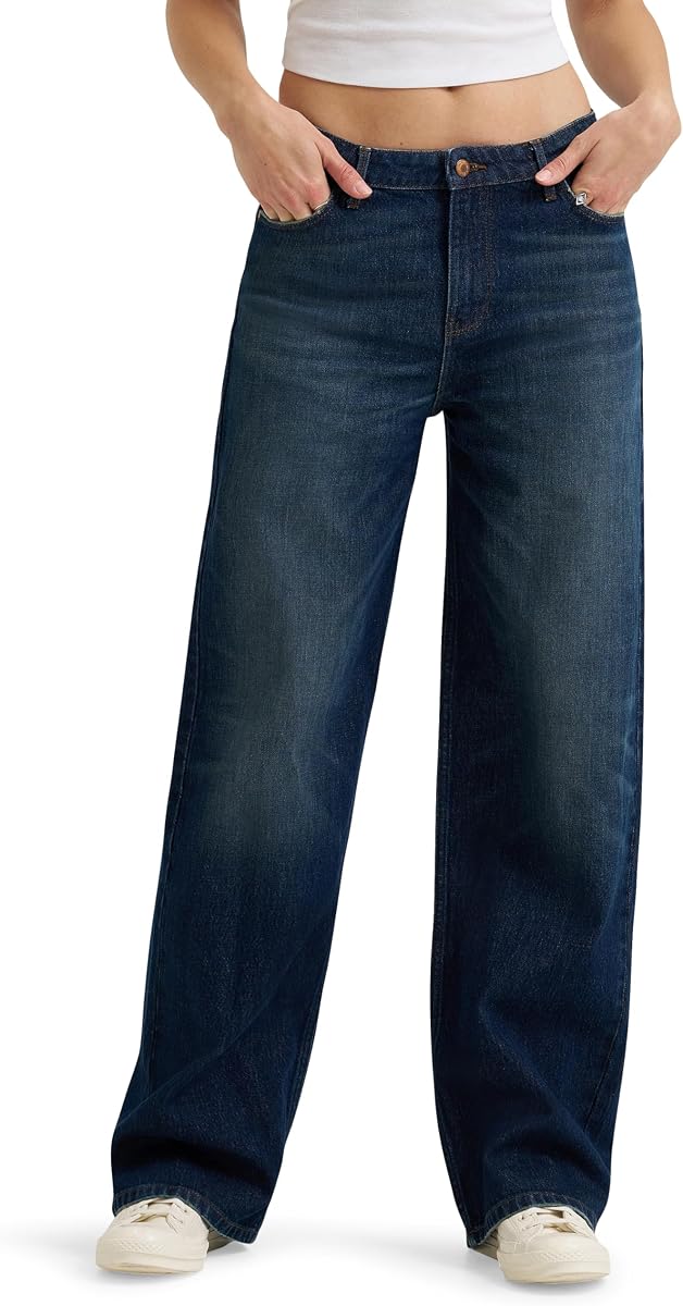 Wrangler Women's Mid Rise Loose Straight Jean