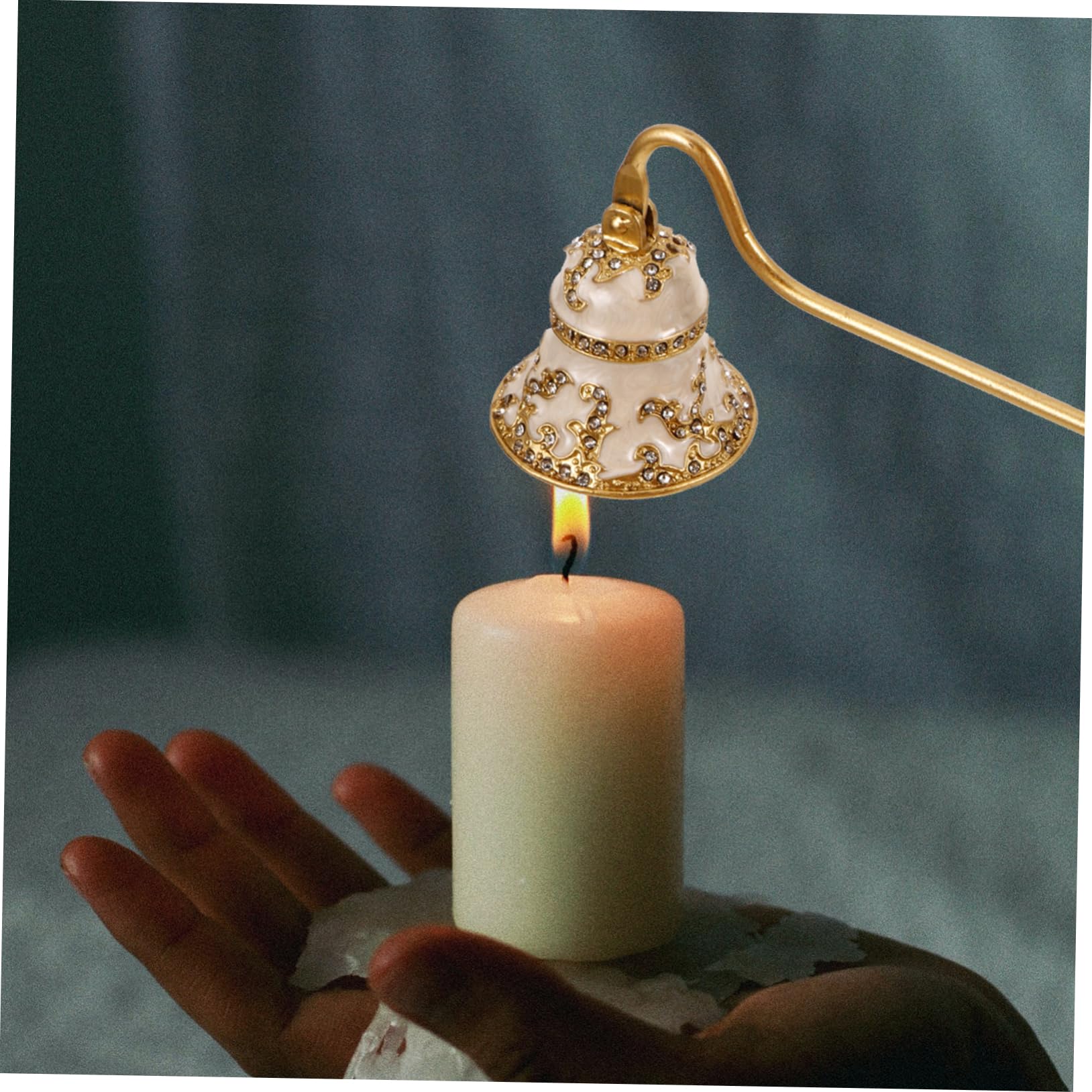 Ciieeo Vintage Style Candle Snuffer Large Unique Extinguisher for Dinner Candles