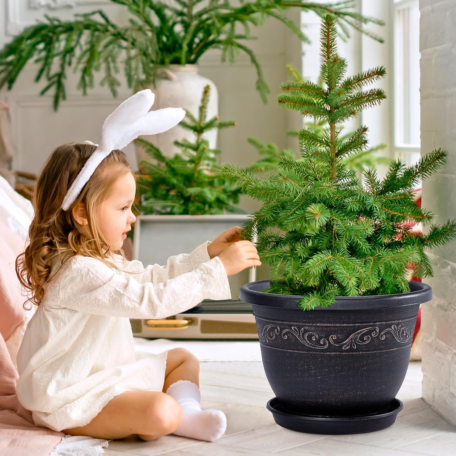QCQHDU 12 inch Retro Plant Pots, 3 Pack Plastic Planters for Indoor & Outdoor Plants Flower Pot with Drainage Hole and Saucer