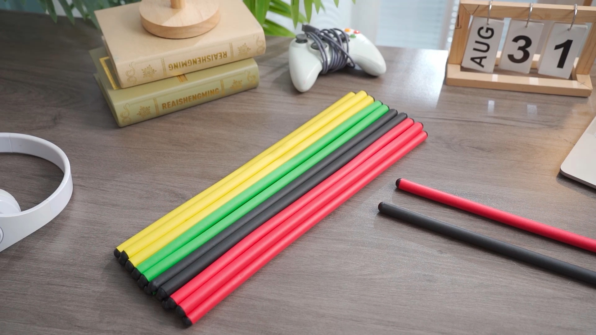 Amazon.com: Ninehaoou 20 Pcs 17 Inch EVA Foam Twist Rubber Ties 