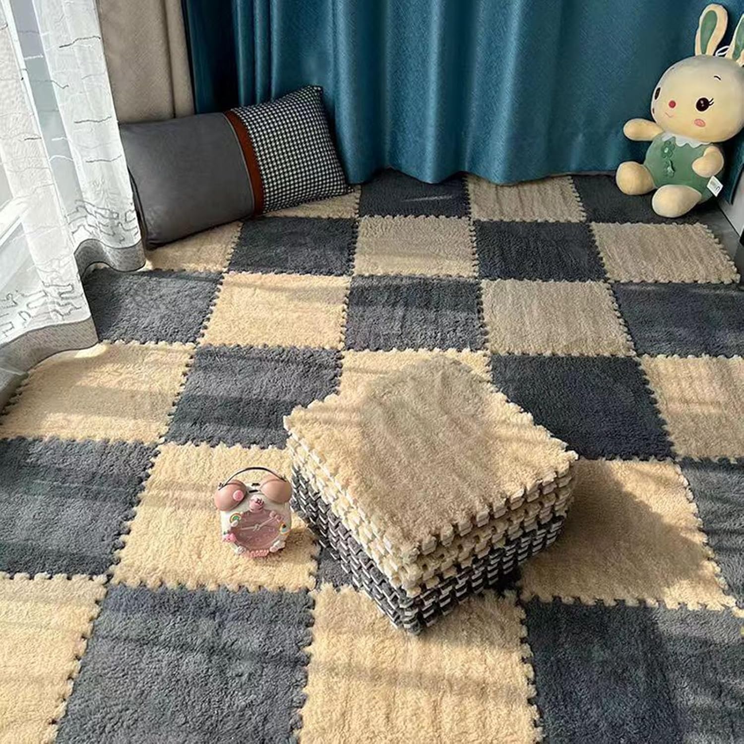 Tapis puzzle en patchwork de mousse dalles de moquette emboîtables 30 x 30 cm gris