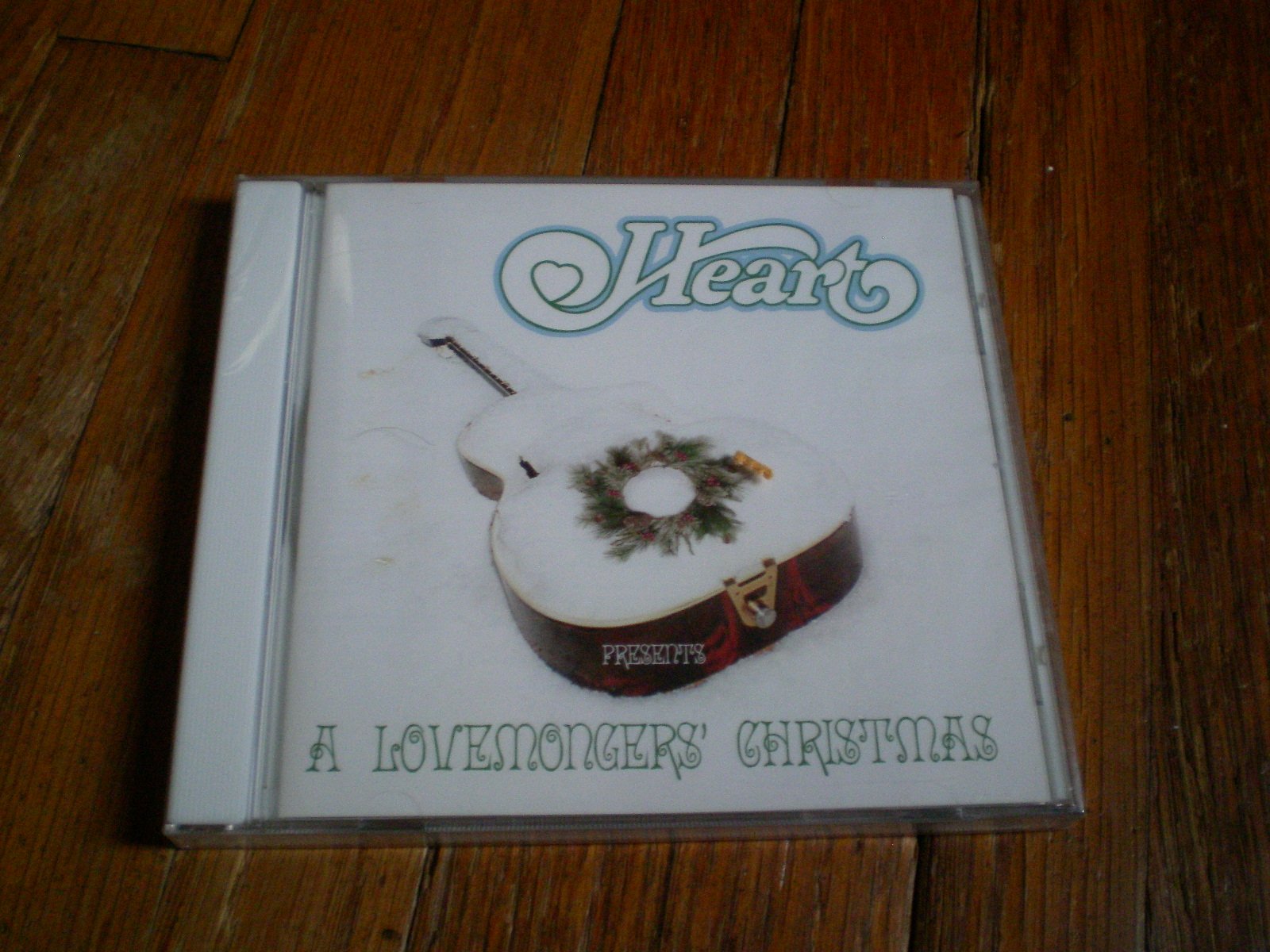 Lovemongers Christmas [Audio CD] Heart