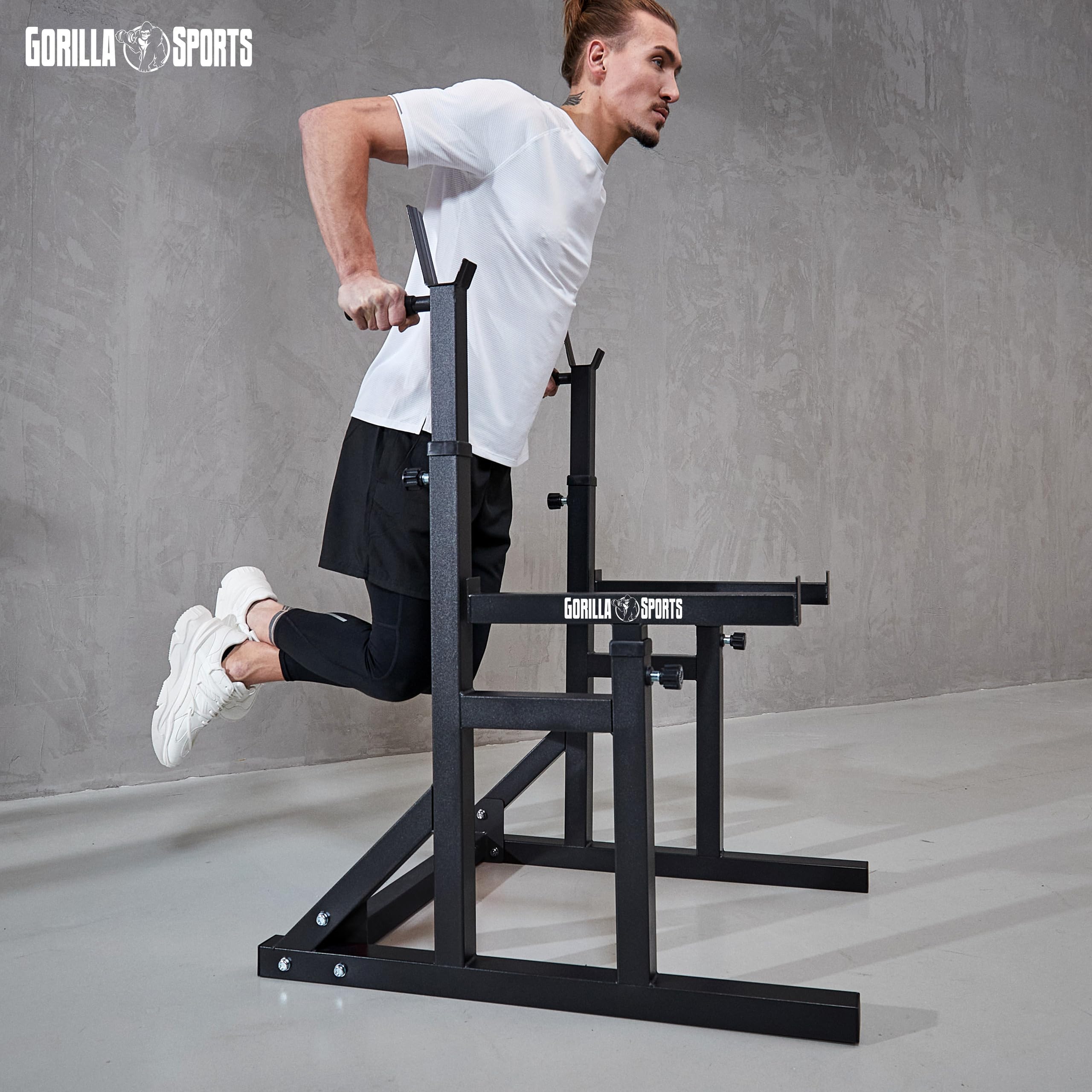 GORILLA SPORTS® Rack da Squat - Regolabile in Larghezza e Altezza, con Maniglie per Immersione, Carico Massimo a 300 kg - Bilanciere, Supporti, Allenamento