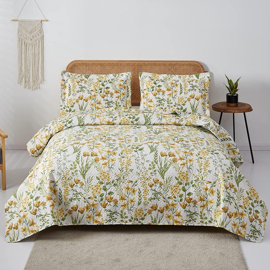 Summer Floral Quilt King Size Lightweight Yellow Green Blossom Bedspread Flowers Leaves Botanical Coverlet Set Light Thin Soft Plant Bed Cover Garden Bedding Daybed Cover Home Decor