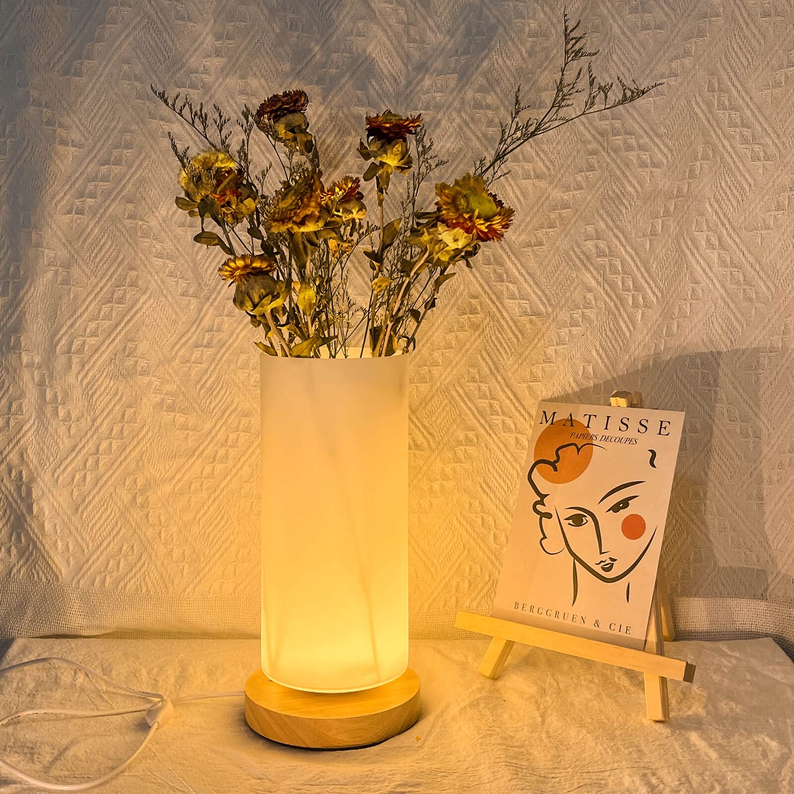 GIMURM Vase Lighting Table Lamp, Bedroom USB Glass Table Lamp, LED Bedside Lamp Aesthetic, Decorative Night Light for Living Room Bedroom Office (Flower not Included)