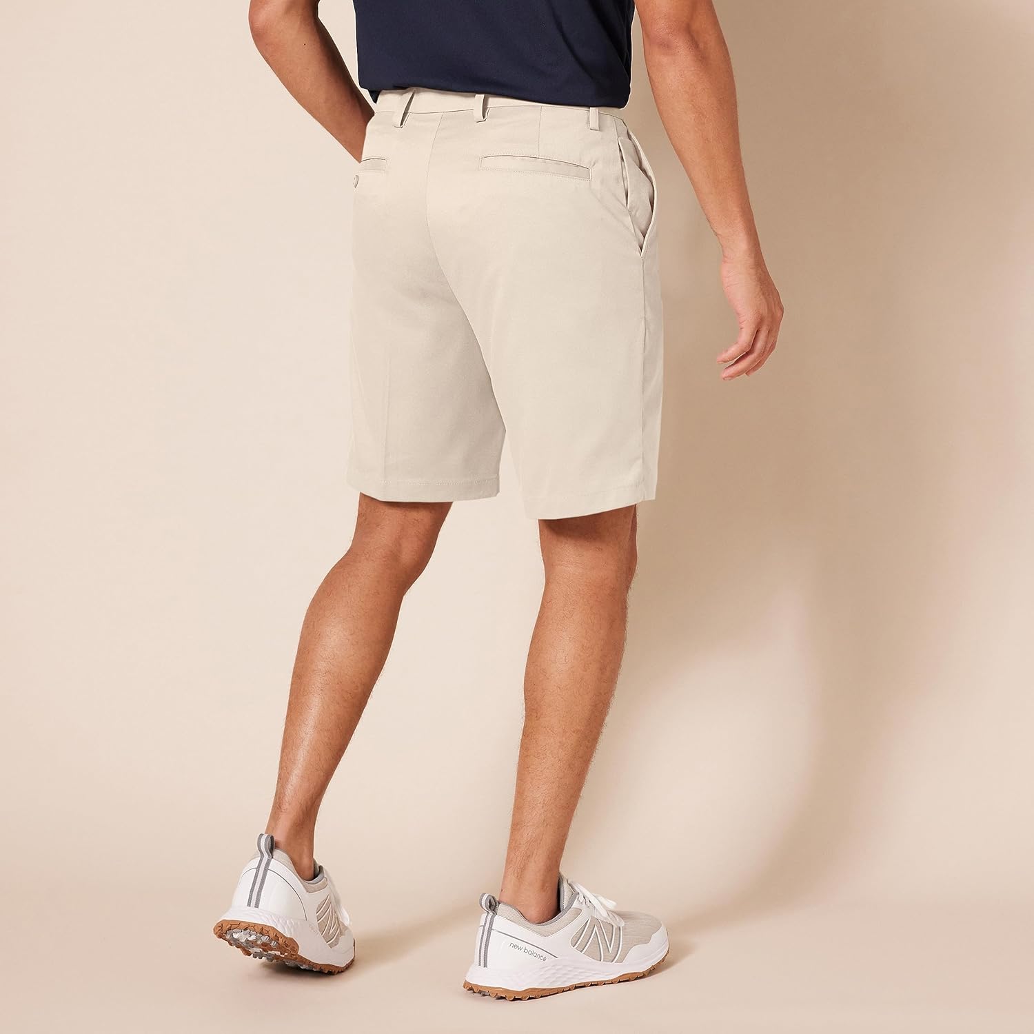 Amazon Essentials Men's Classic-Fit Stretch Golf Shorts (Available in Big & Tall) - Image 2