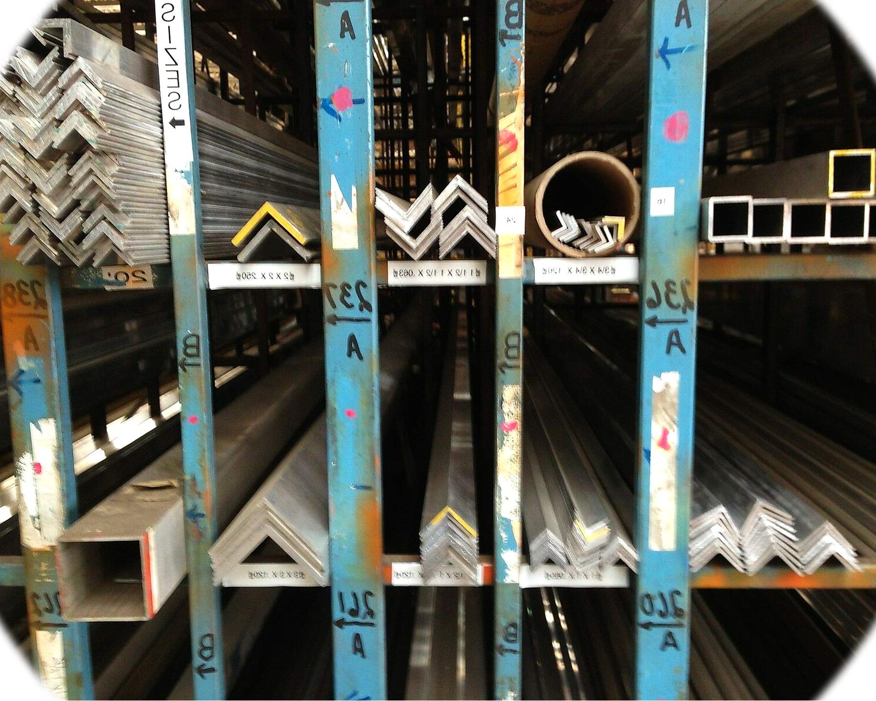 New Metal Alloy 6061 Aluminum Angle - 1 1/4